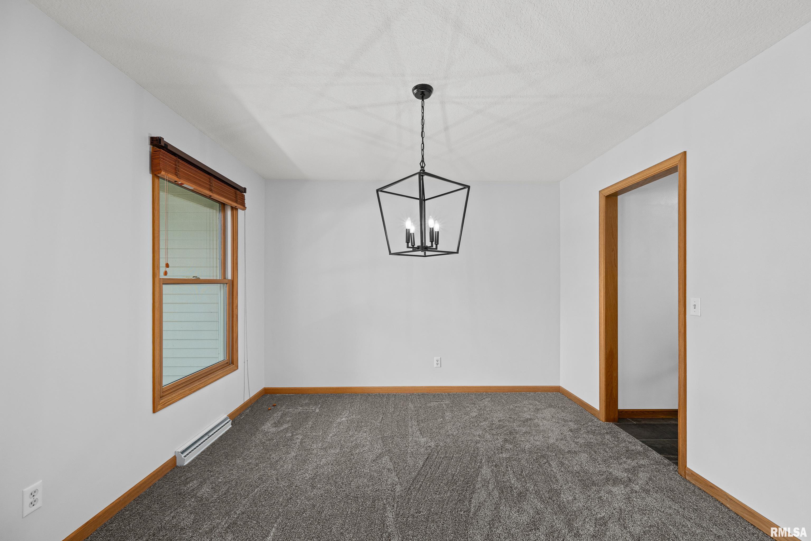 1201 Scenic Place, Le Claire, Iowa image 17