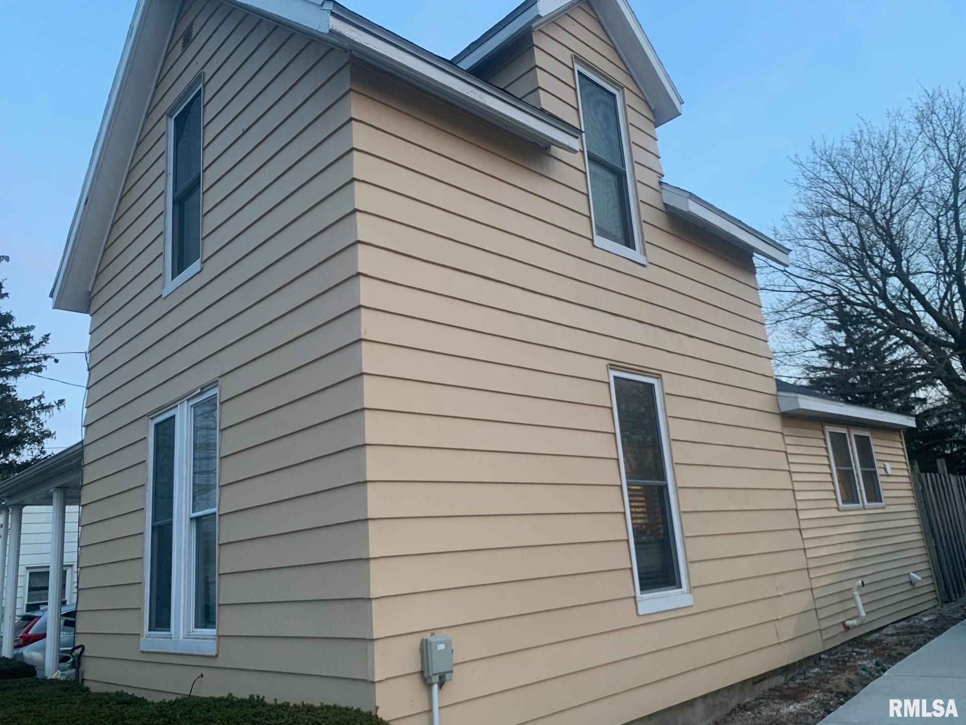 719 W Lafayette Avenue, Jacksonville, Illinois image 3