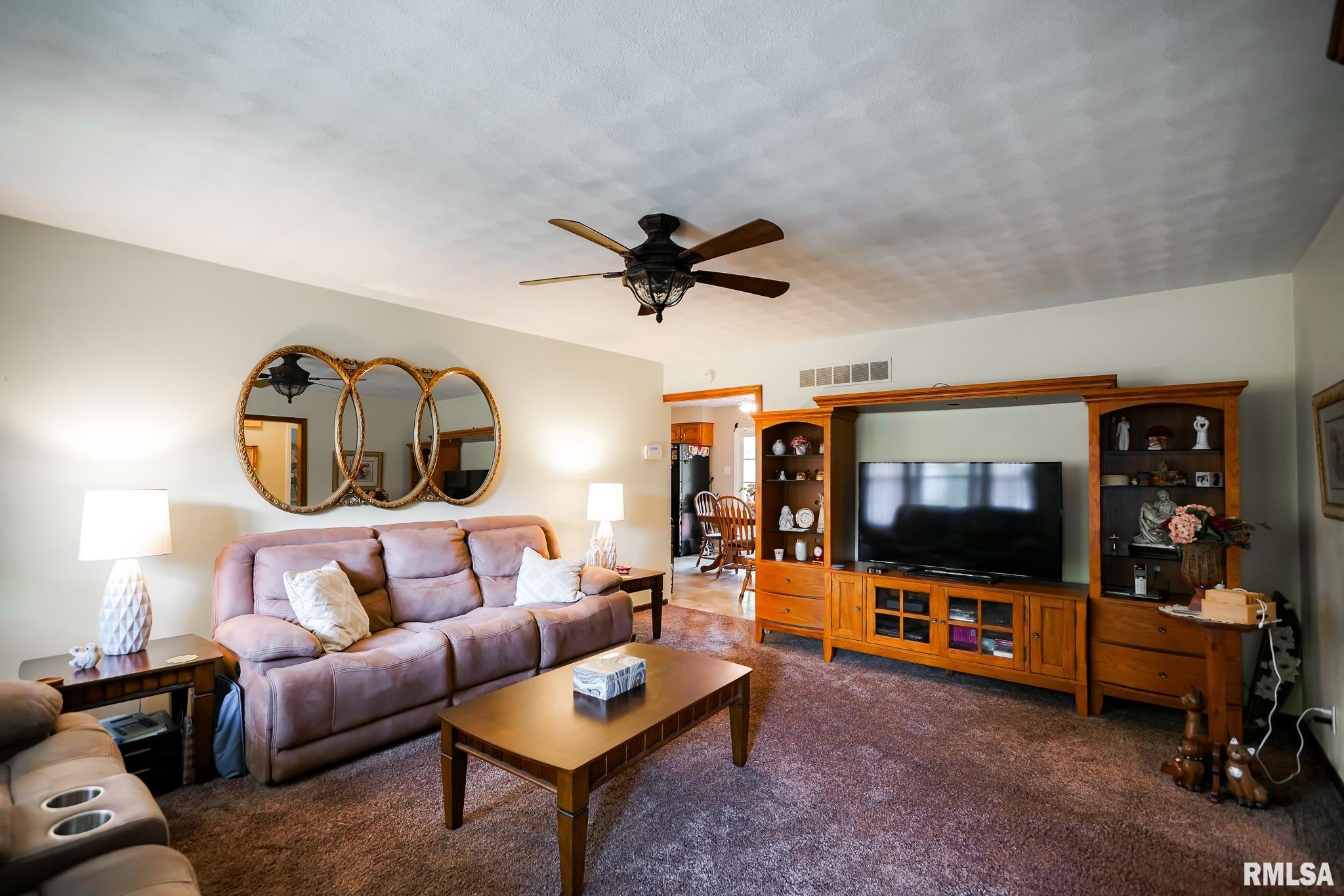 7214 Whippoorwill Drive, Peoria, Illinois image 13