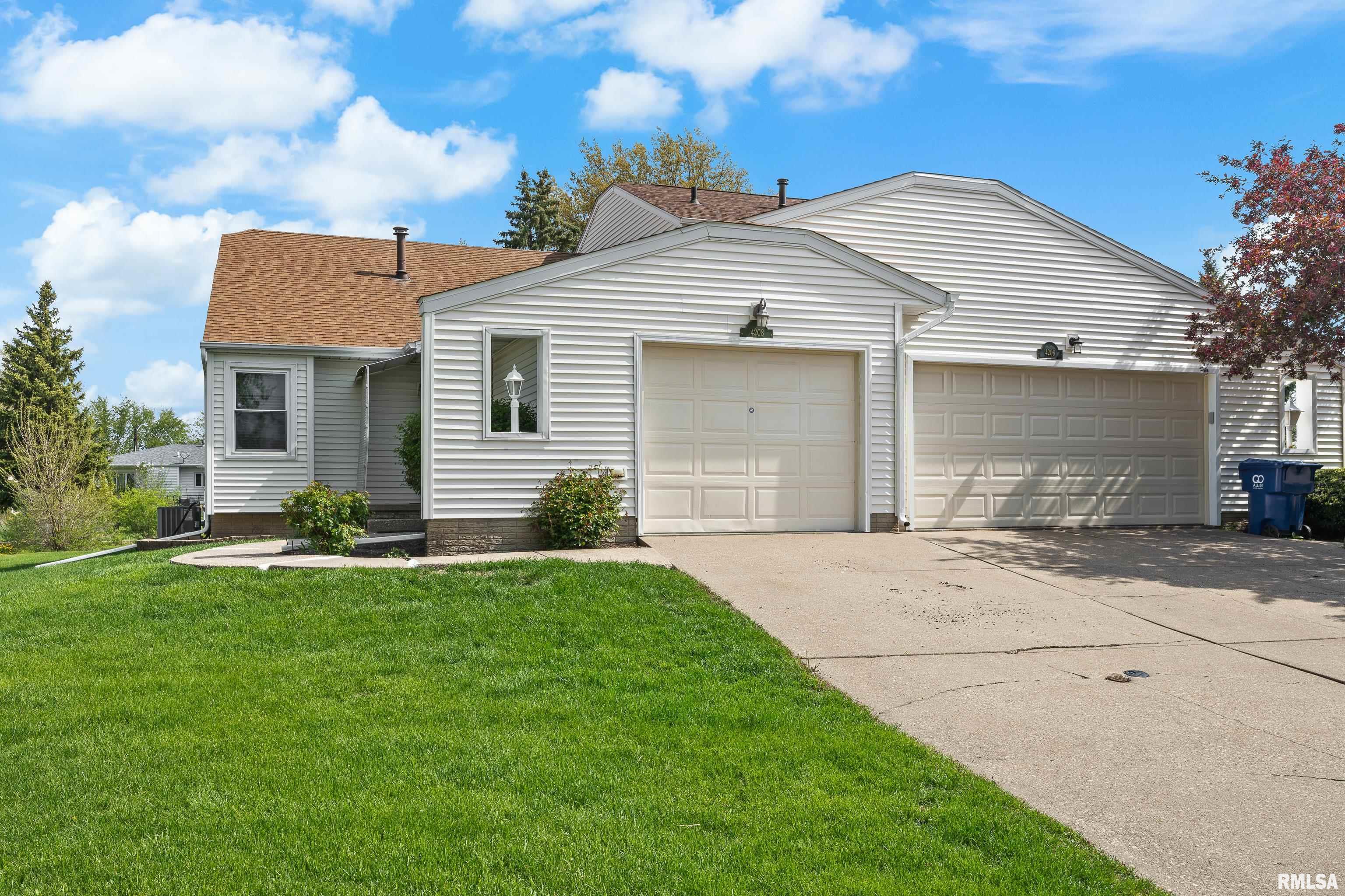 4208 Grove Court, Davenport, Iowa image 2