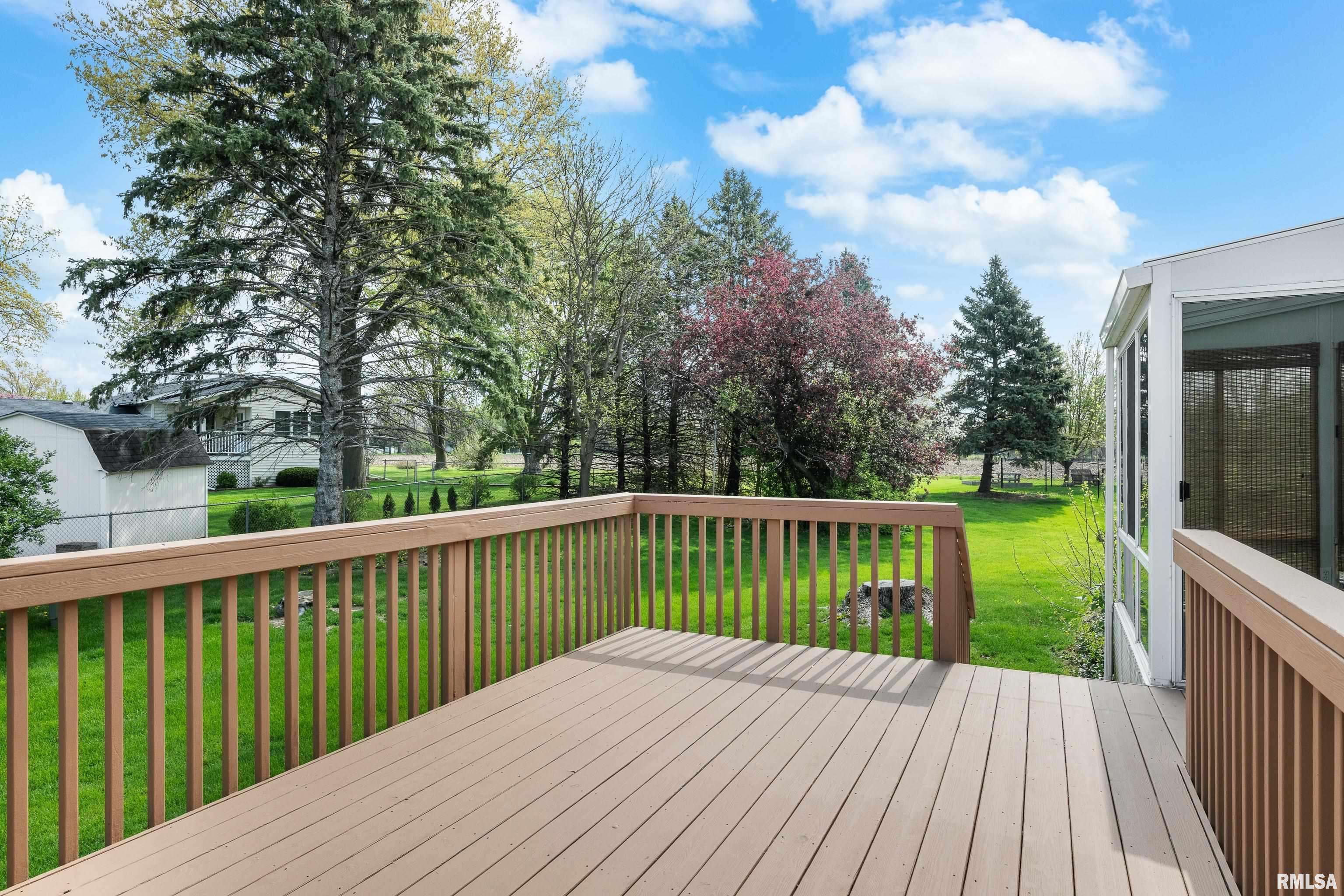4208 Grove Court, Davenport, Iowa image 30