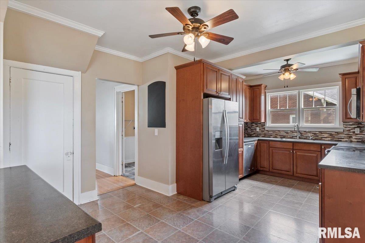 523 S Oakwood Avenue, Geneseo, Illinois image 14