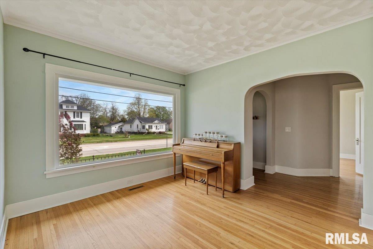 523 S Oakwood Avenue, Geneseo, Illinois image 7