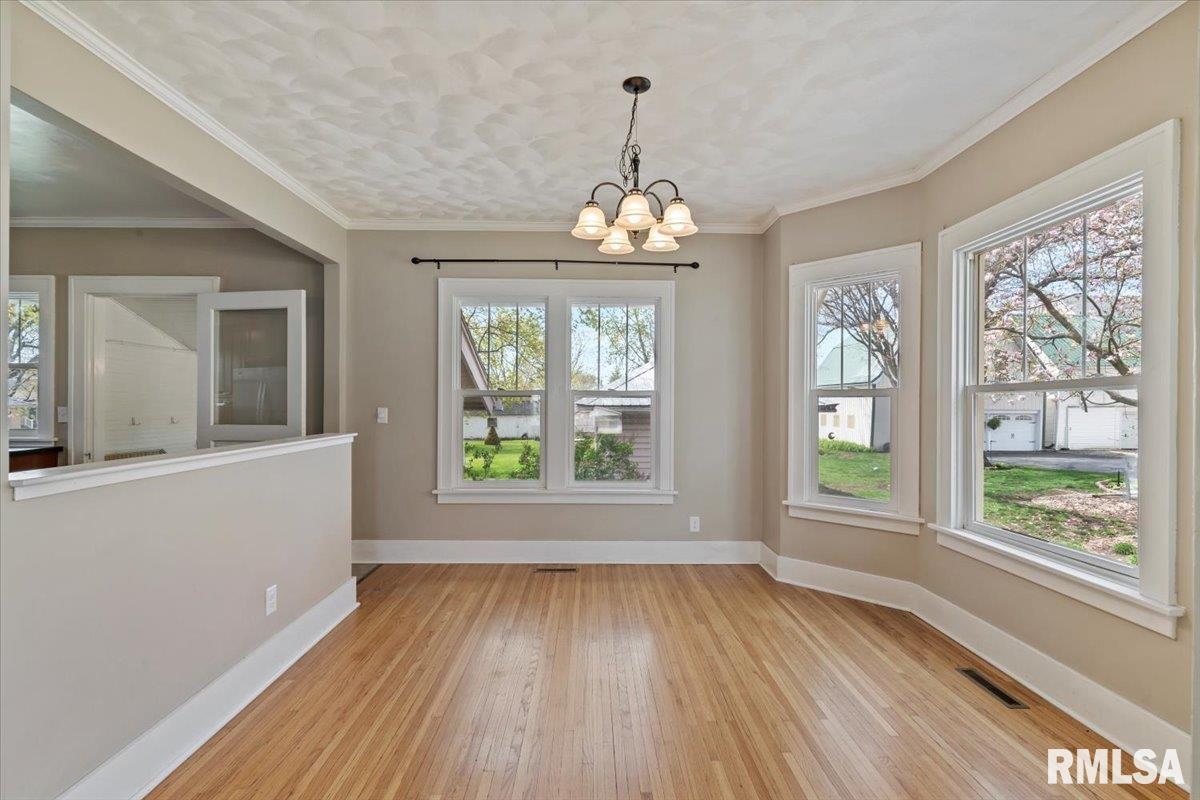 523 S Oakwood Avenue, Geneseo, Illinois image 11