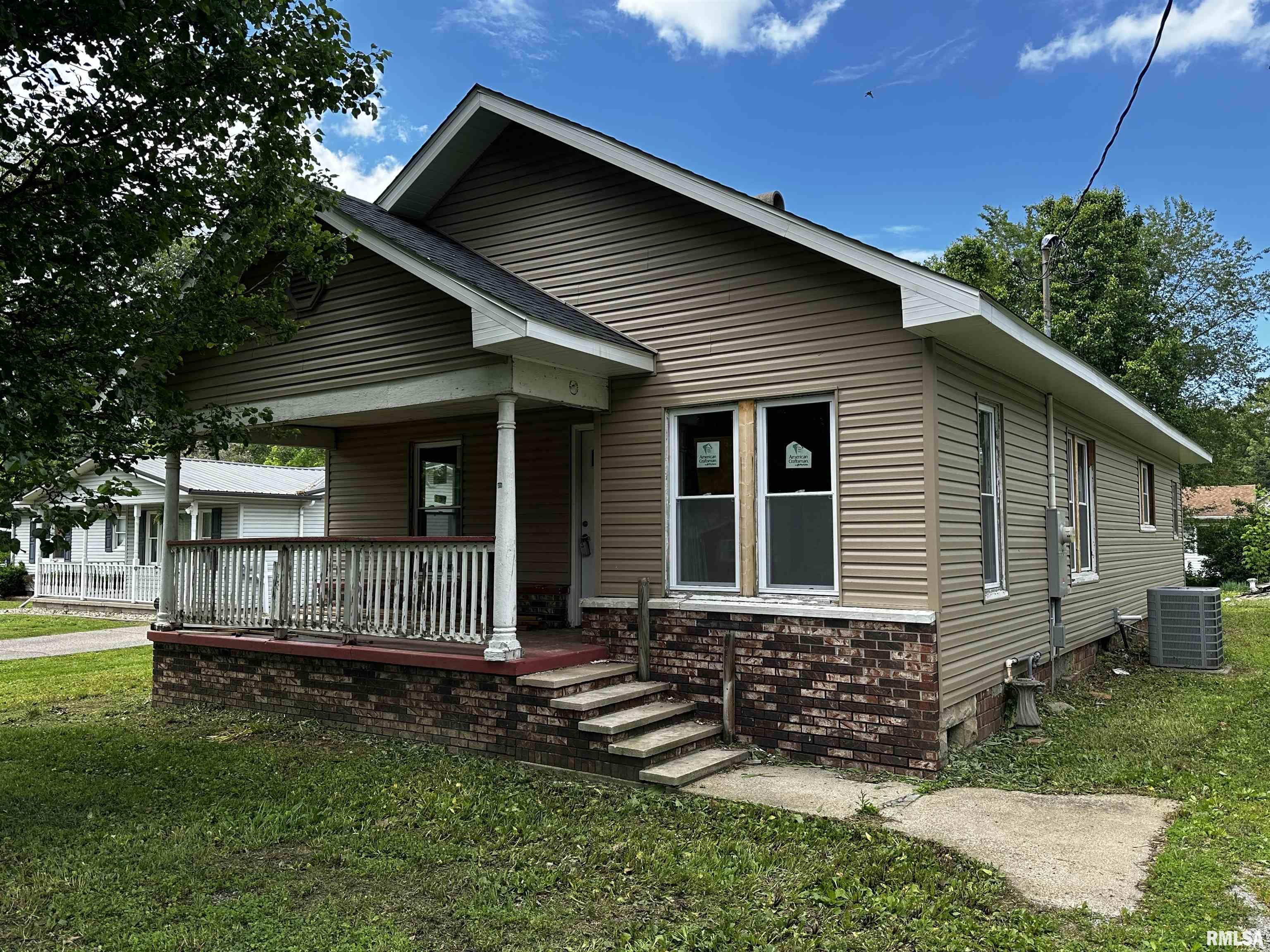 503 W Reed Street, Benton, Illinois image 3