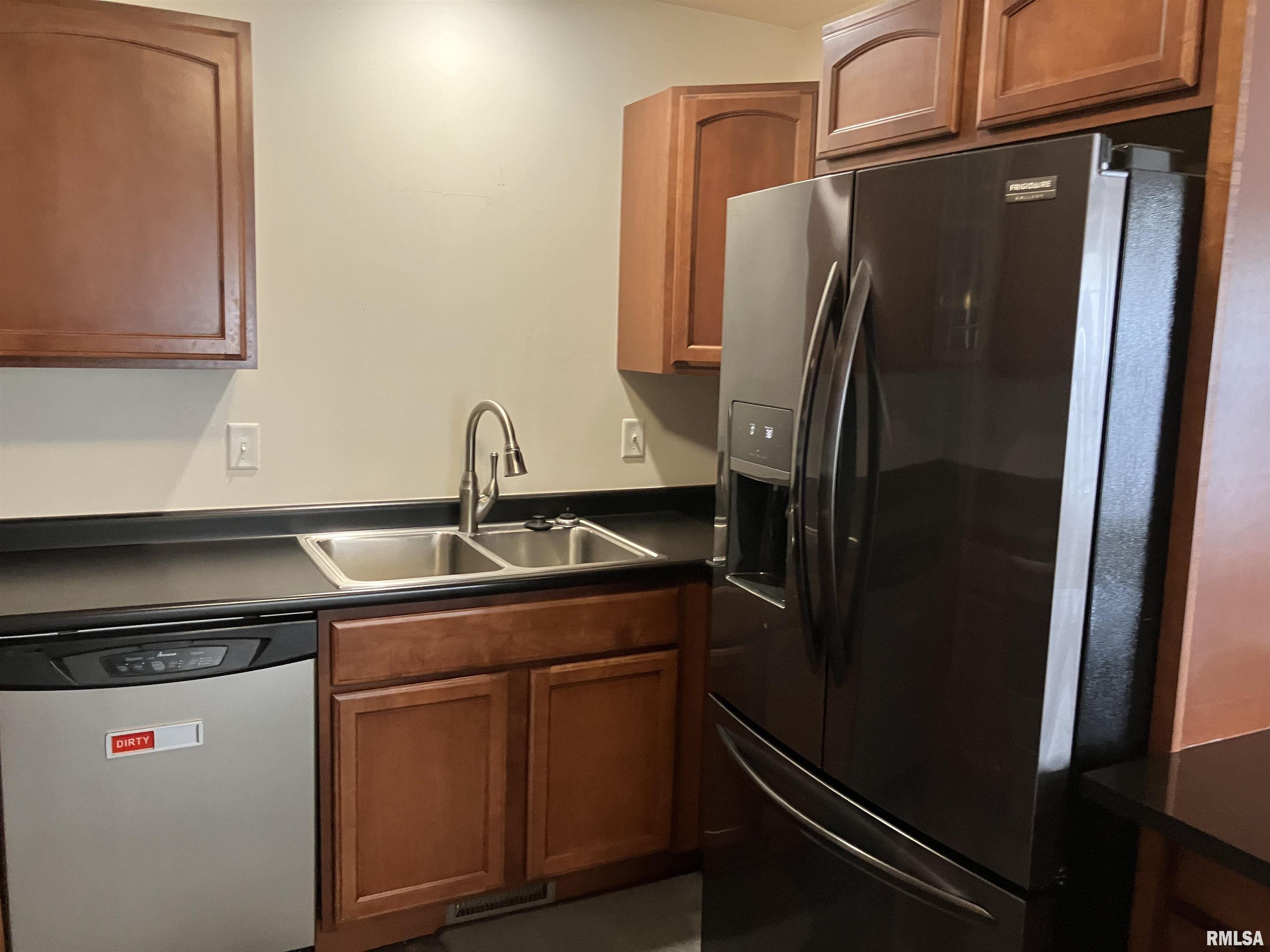 818 Sunset Drive, Kewanee, Illinois image 14
