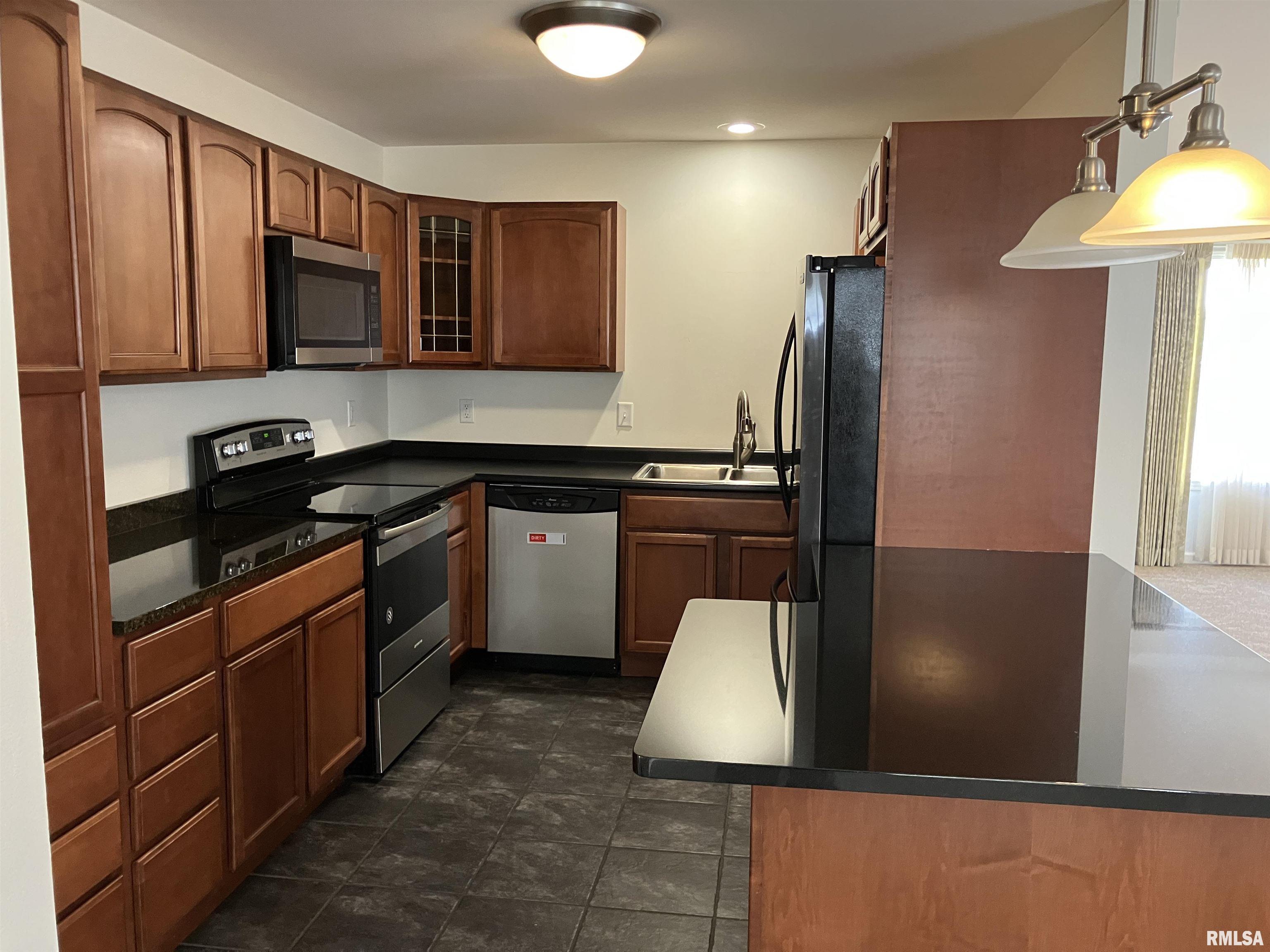 818 Sunset Drive, Kewanee, Illinois image 13