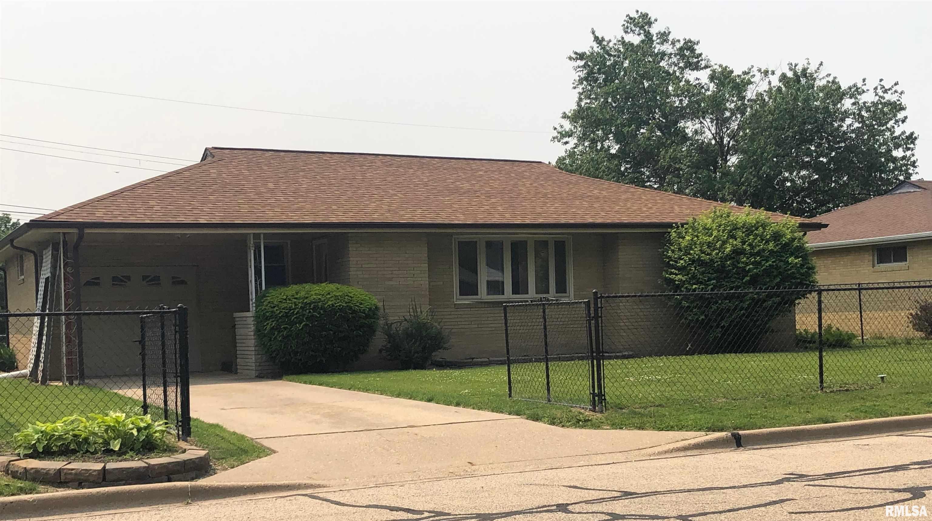 4201 S Baker Lane, Bartonville, Illinois image 1