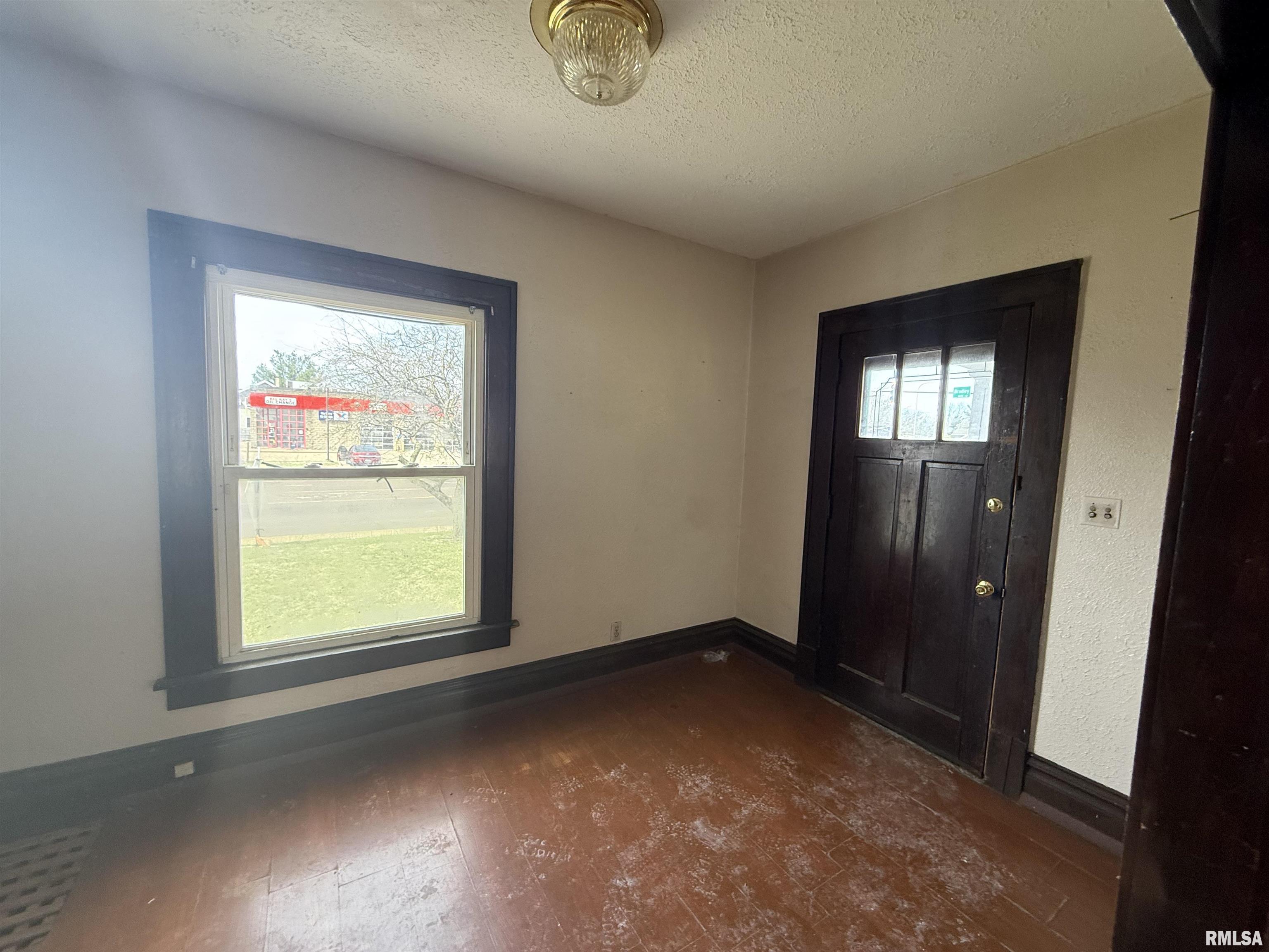 1820 W Bradley Avenue, Peoria, Illinois image 8