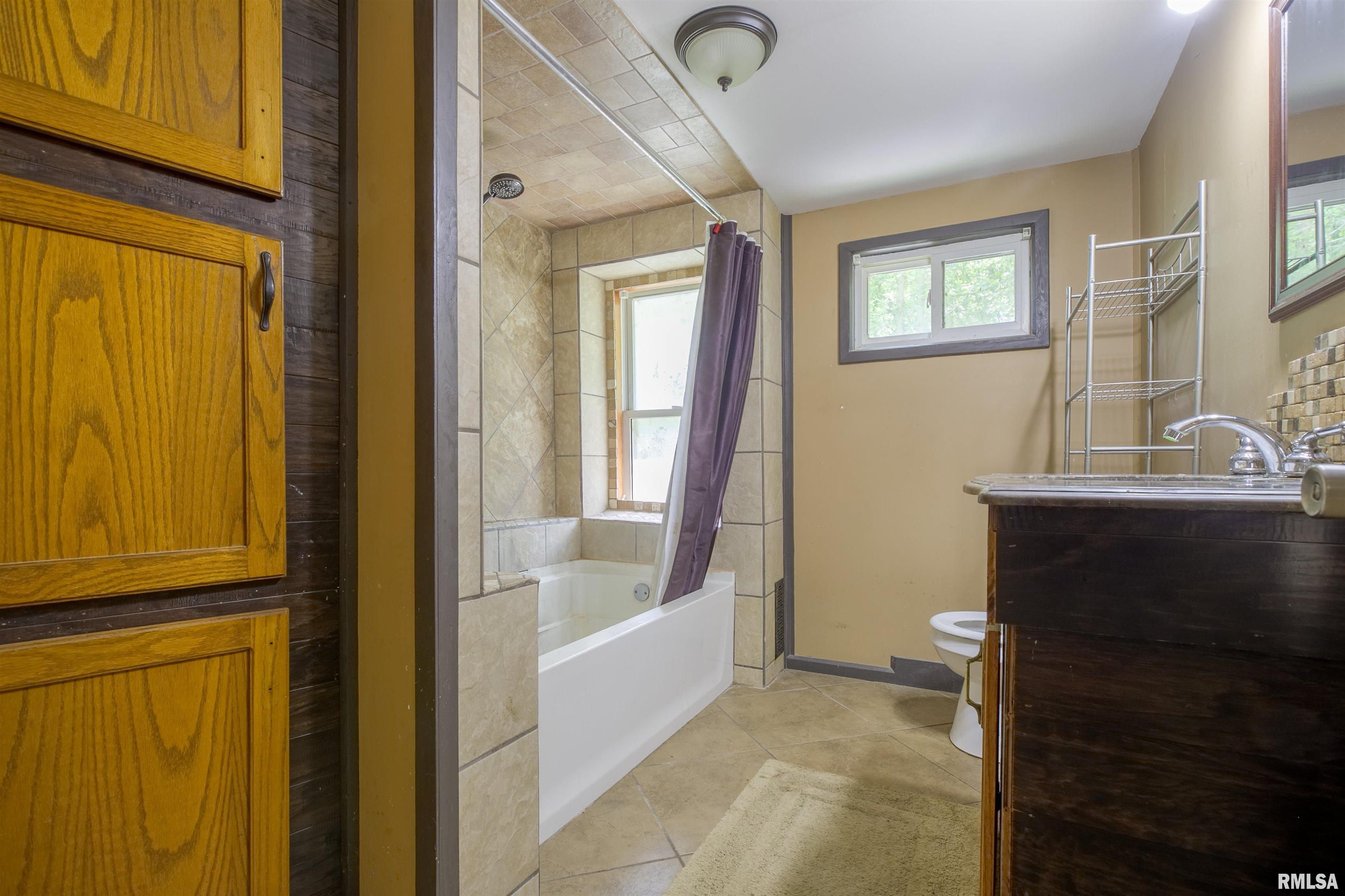 4625A N Galena Road, Peoria Heights, Illinois image 28