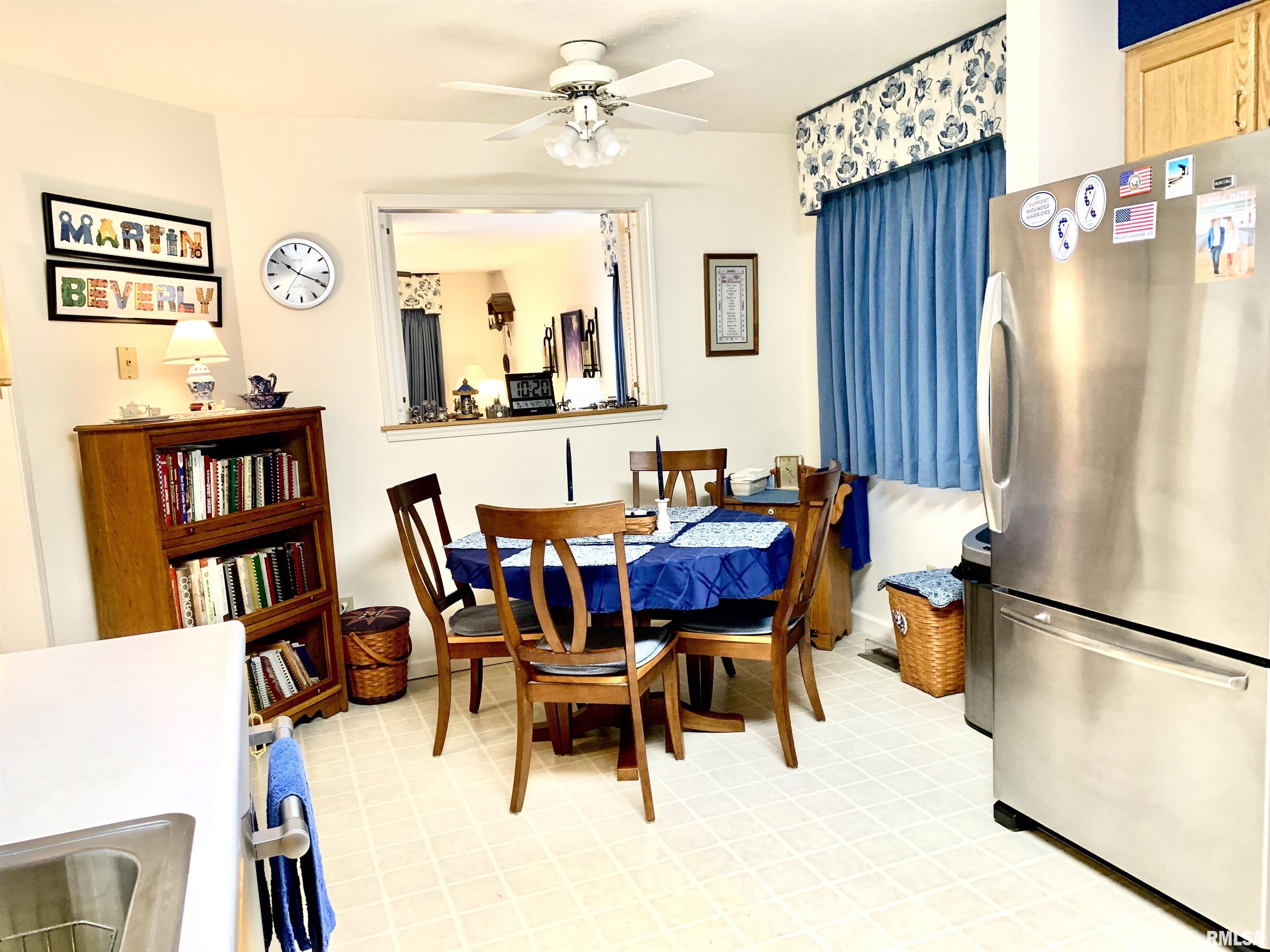 13A Shenandoah Street, Jacksonville, Illinois image 21