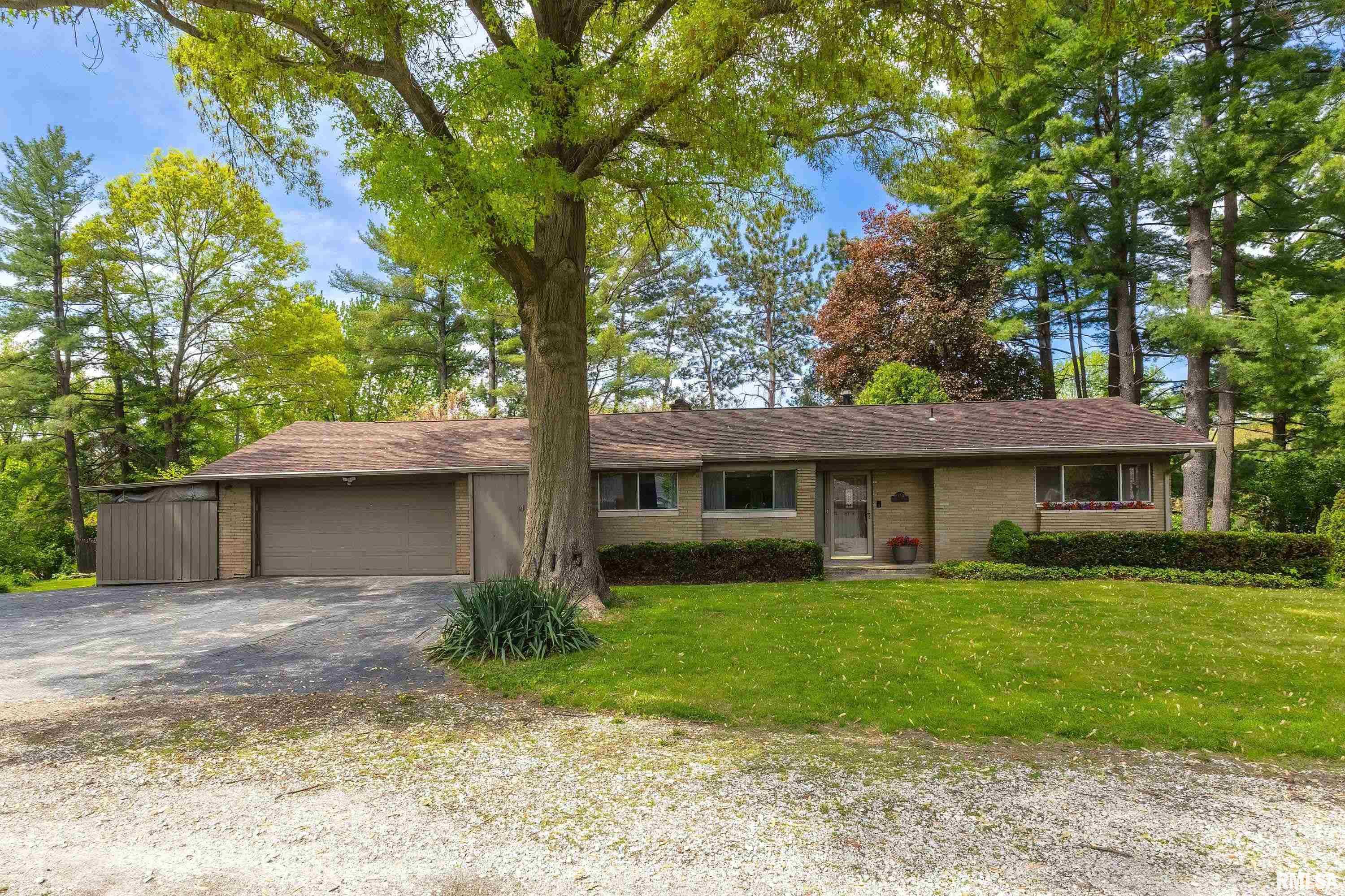 4 Cottonwood Lane, Colona, Illinois image 1