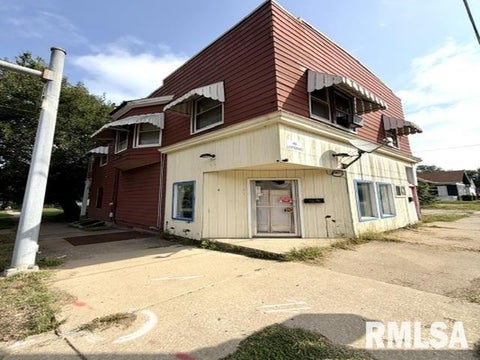 Homes For Sale - 339 W Richmond Avenue<br/> Peoria, IL 61604