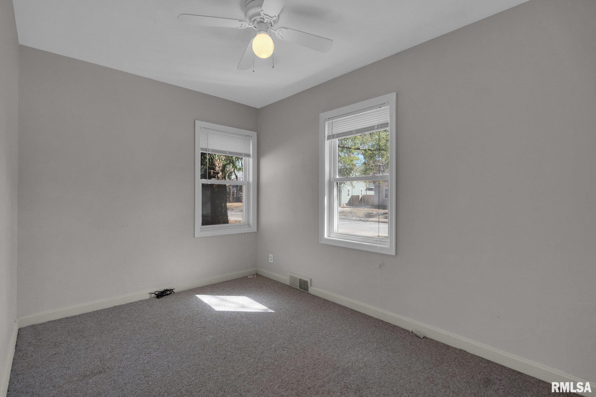 2910 Central Avenue, Bettendorf, Iowa image 11