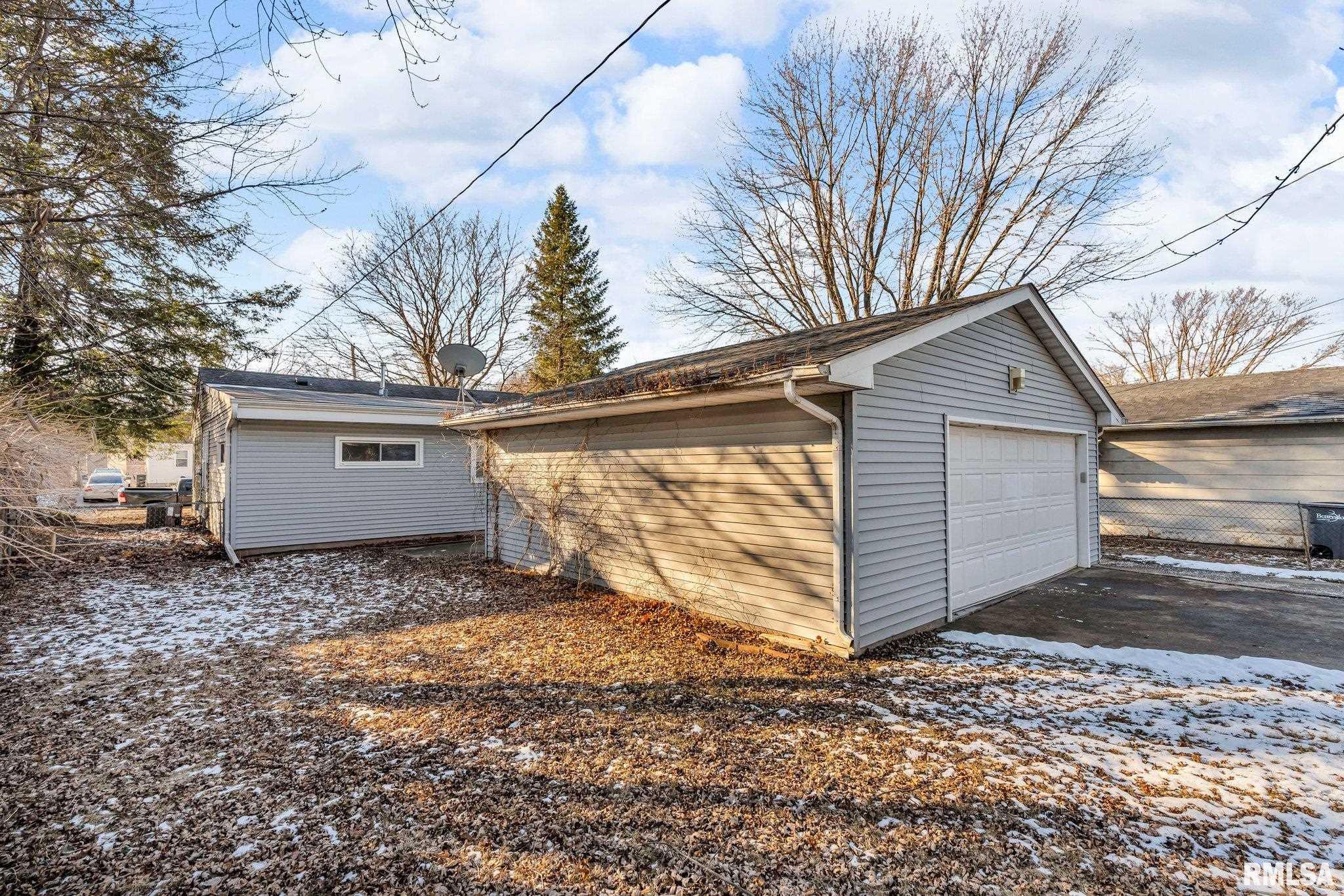 2910 Central Avenue, Bettendorf, Iowa image 21
