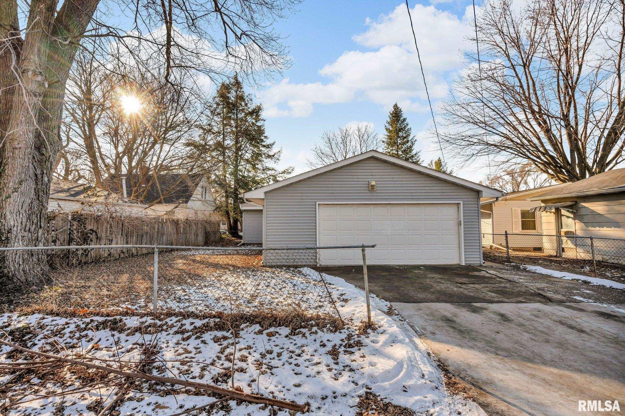 2910 Central Avenue, Bettendorf, Iowa image 17