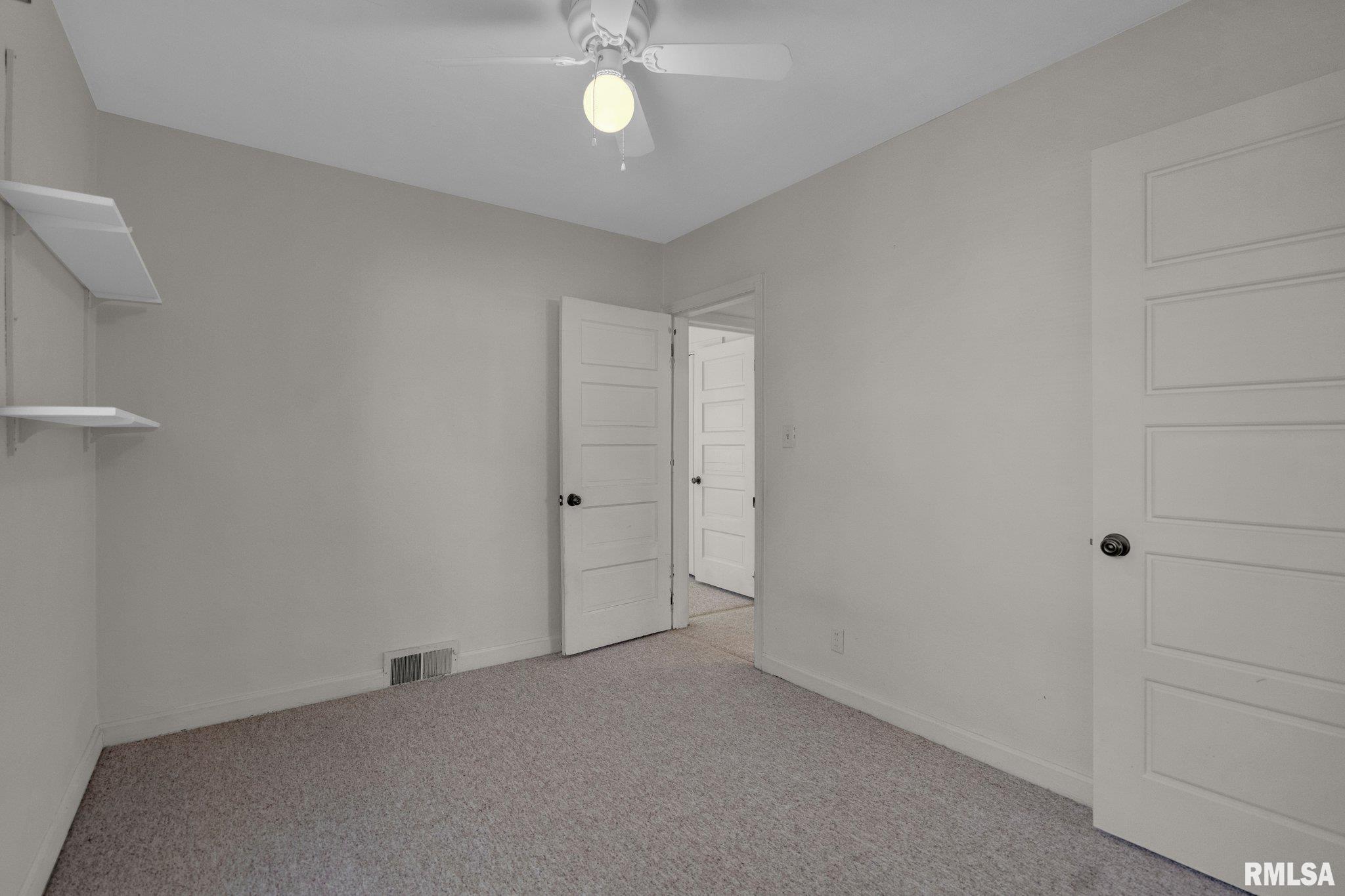 2910 Central Avenue, Bettendorf, Iowa image 3