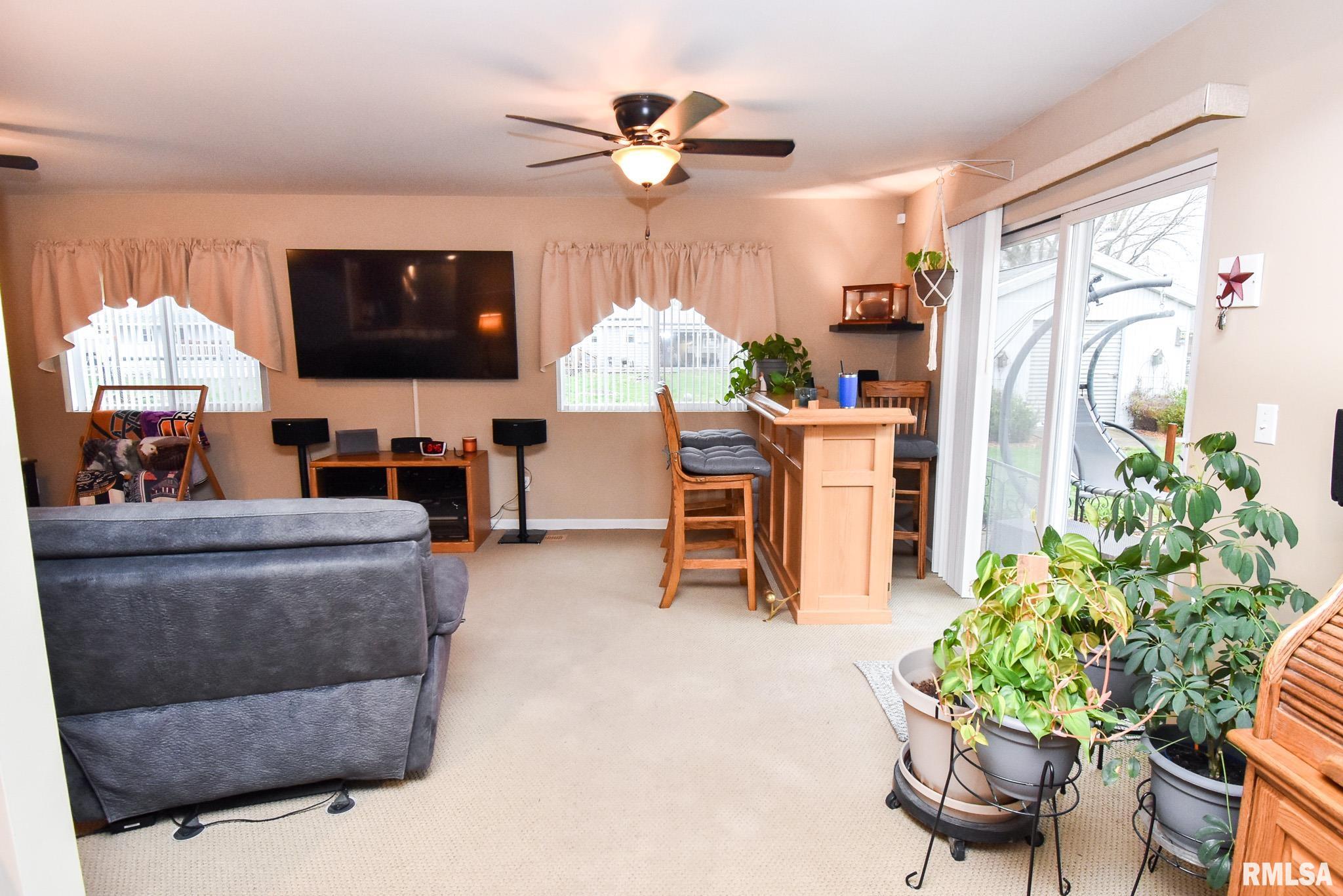 104 Esser Street, Washington, Illinois image 13