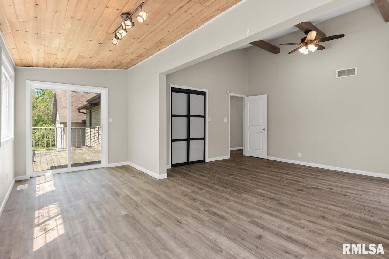 1299 N Woodland Lane, Metamora, Illinois image 15