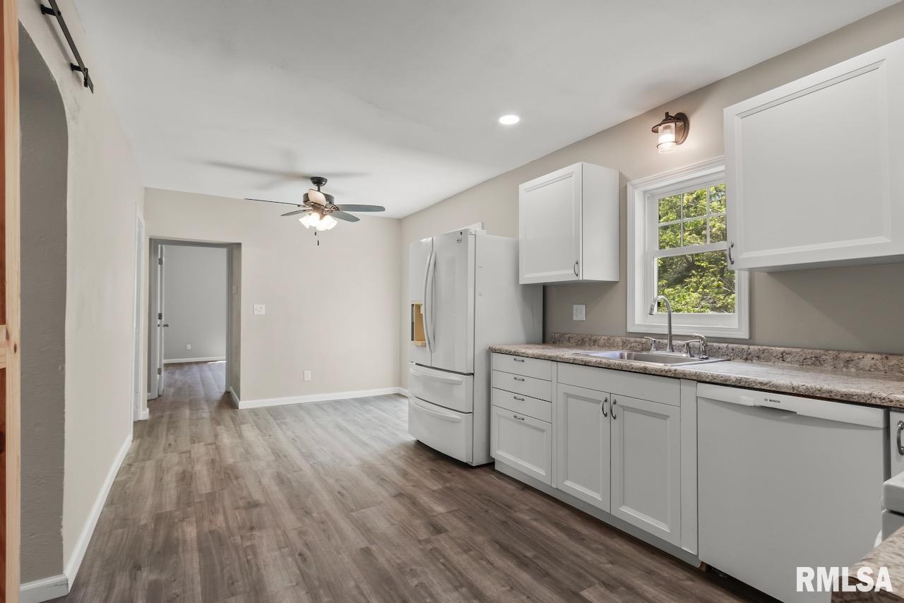 1299 N Woodland Lane, Metamora, Illinois image 12