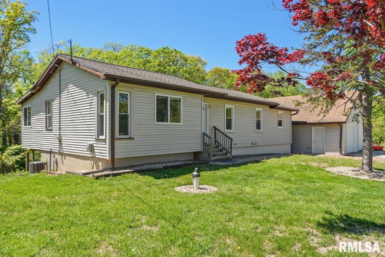 1299 N Woodland Lane, Metamora, Illinois image 3