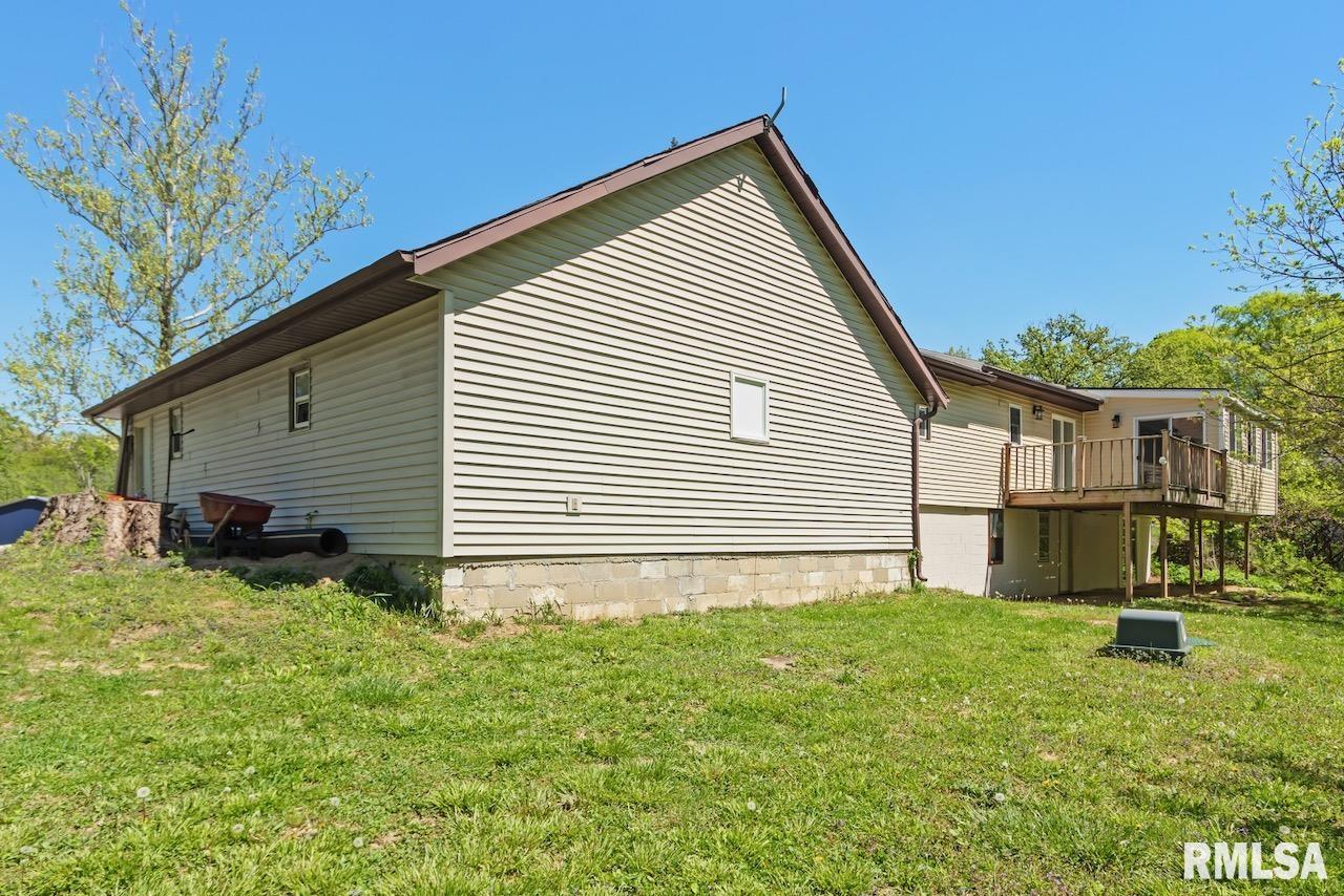 1299 N Woodland Lane, Metamora, Illinois image 32