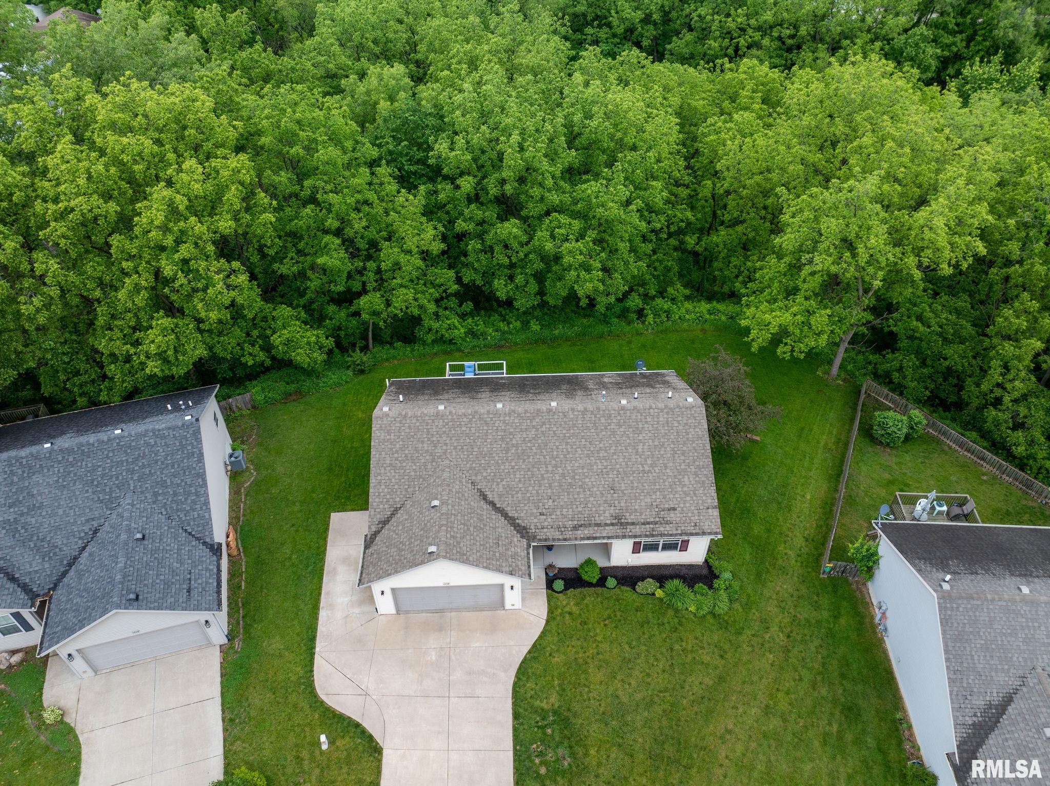 1439 Zenith Court, Davenport, Iowa image 35