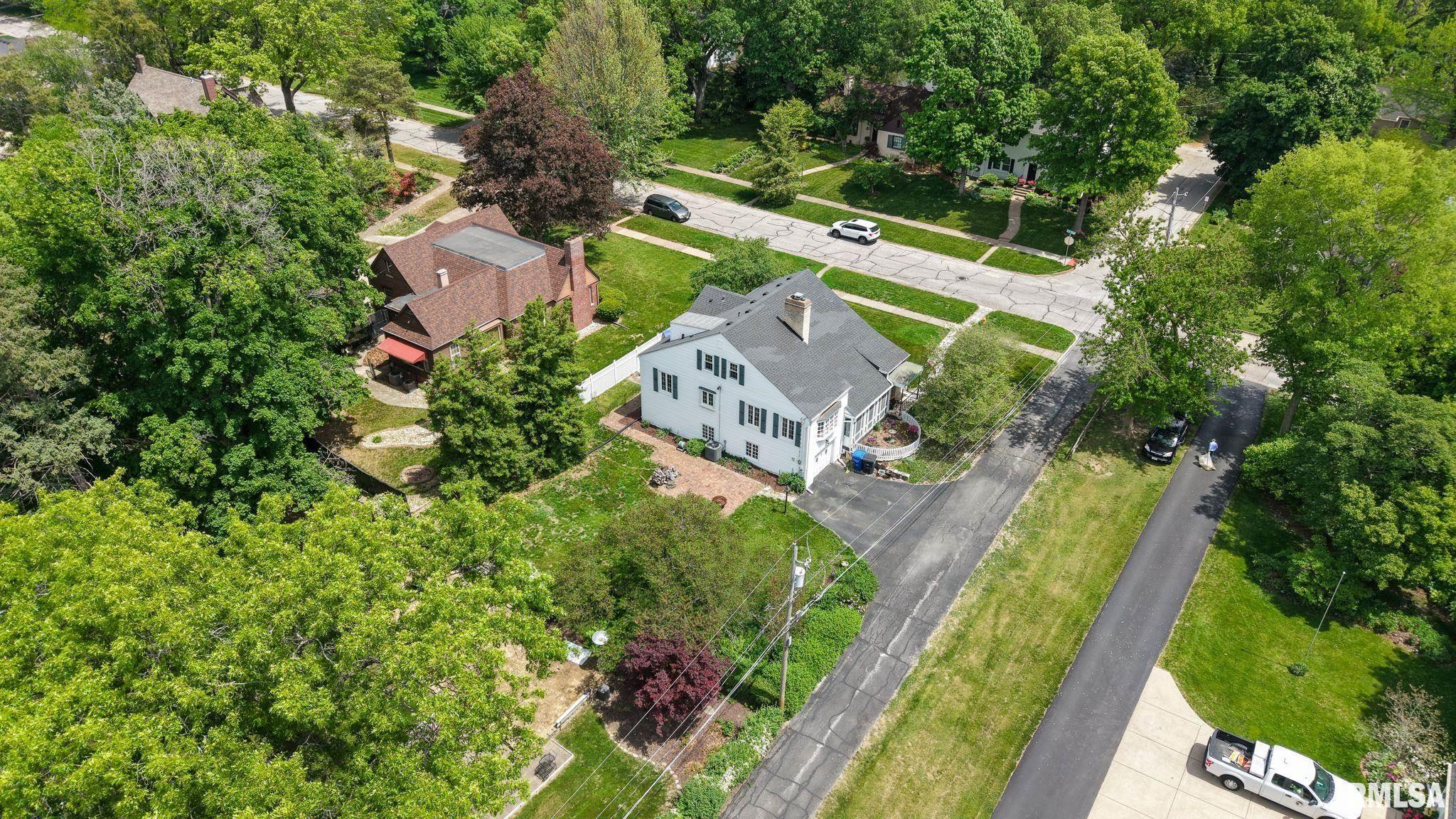 2615 12th Street, Moline, Illinois image 5