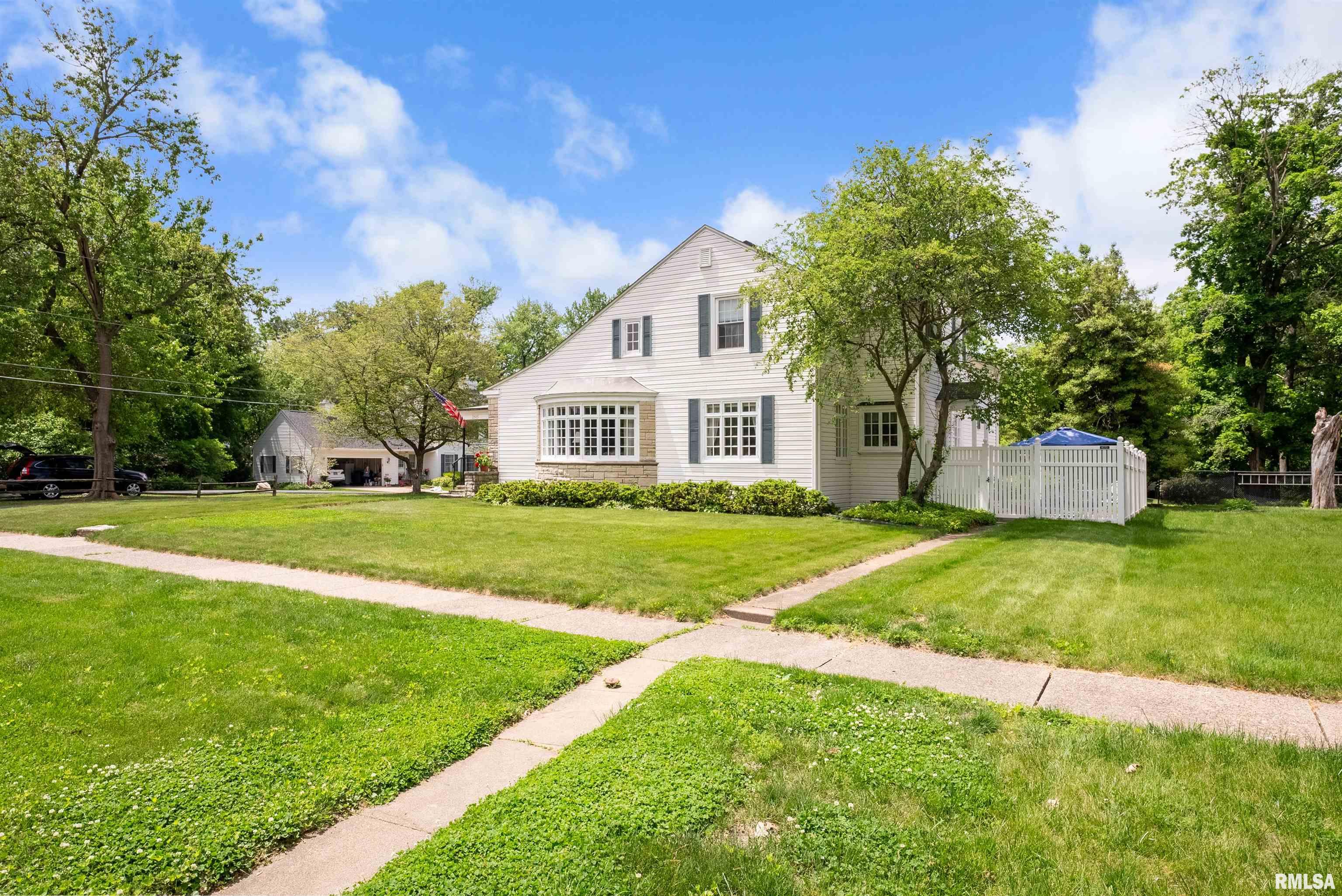 2615 12th Street, Moline, Illinois image 7