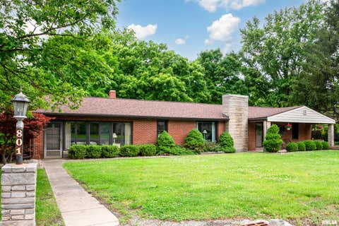 Homes For Sale - 801 Oakwood Road<br/> East Peoria, IL 61611