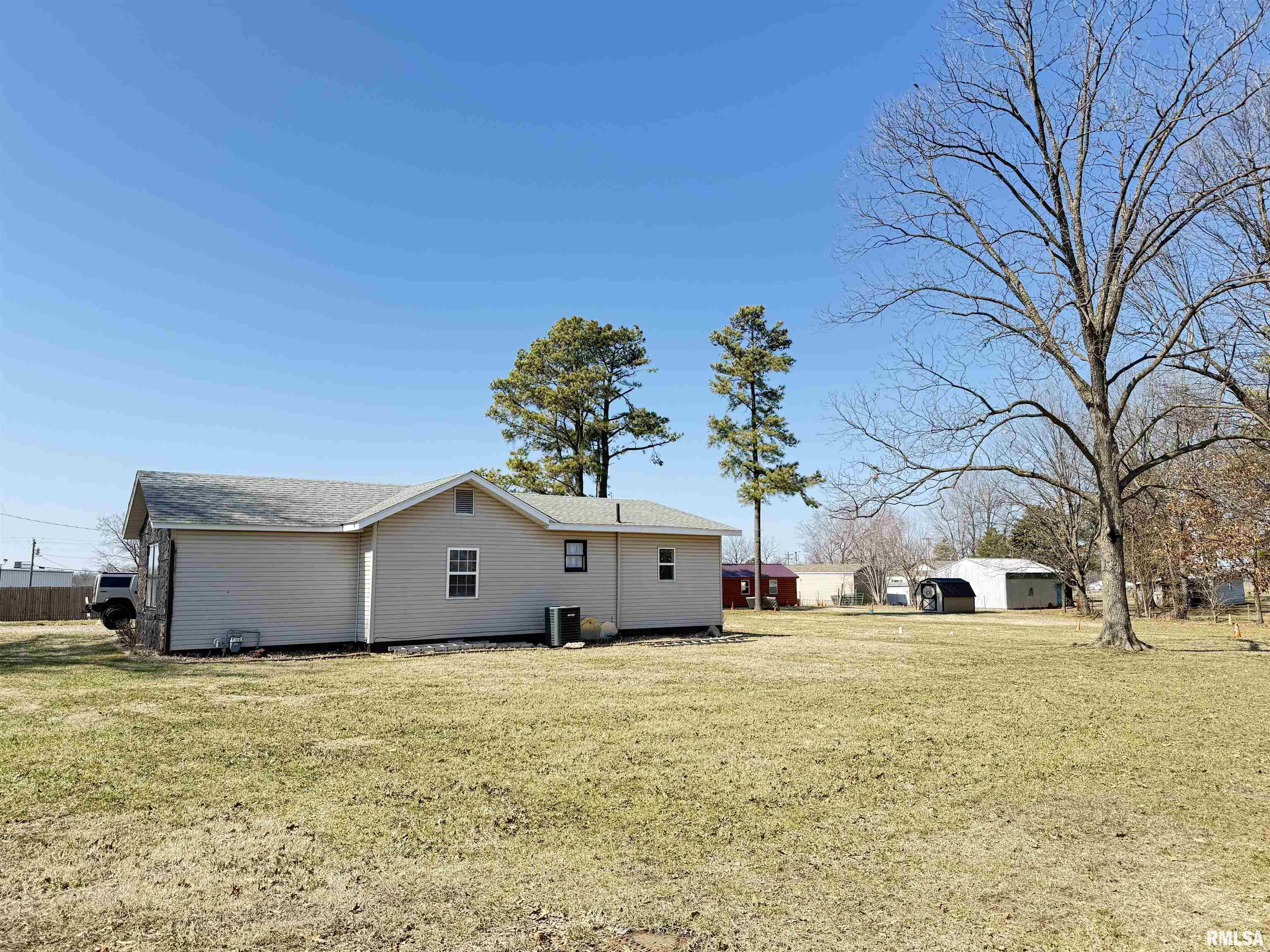 12338 Curie Lane, Marion, Illinois image 15