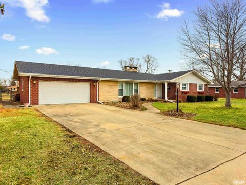 Homes For Sale - 1013 W Beech Street<br/> Chillicothe, IL 61523