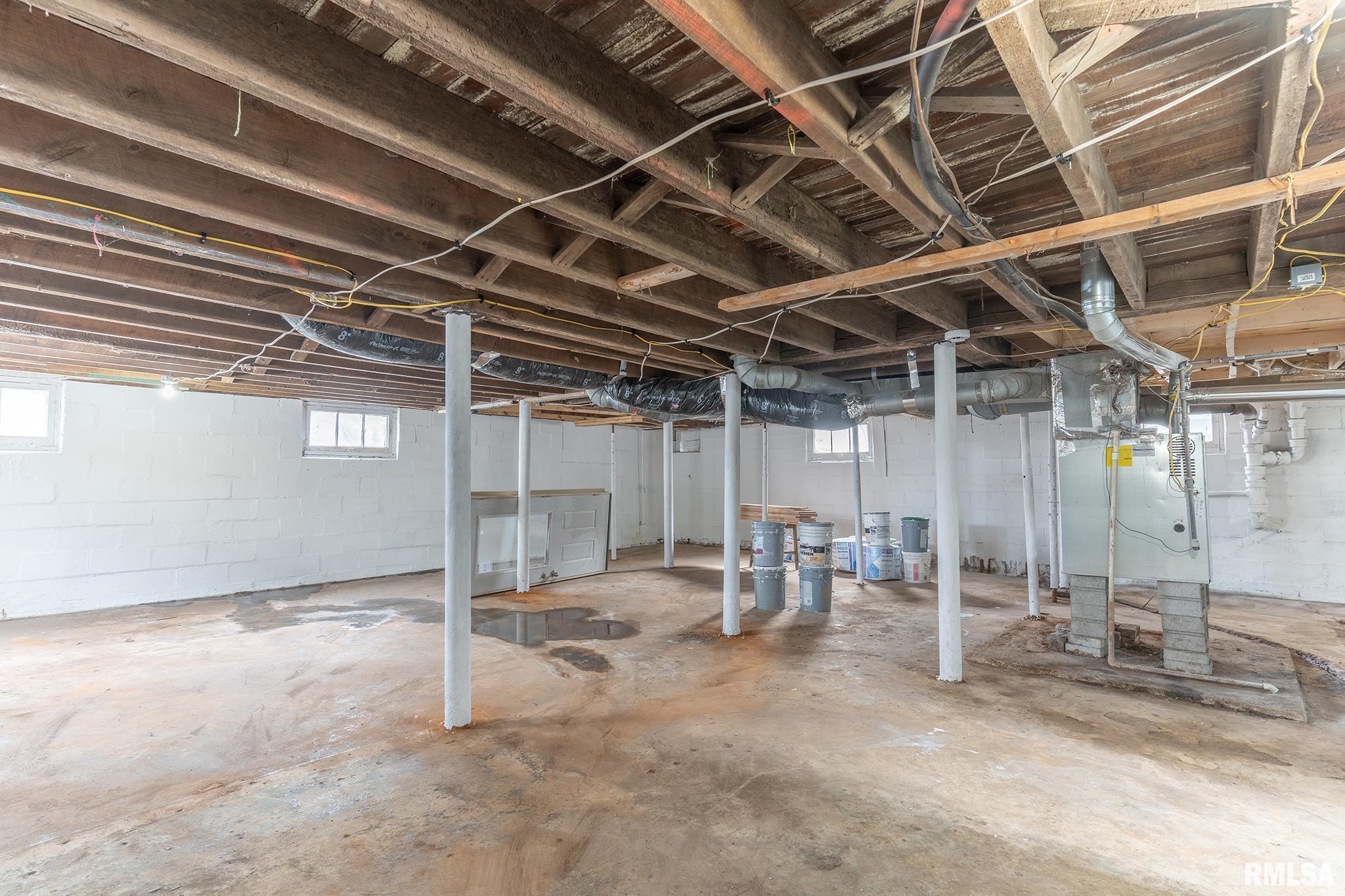 407 NW 6th Street, Fairfield, Illinois image 32