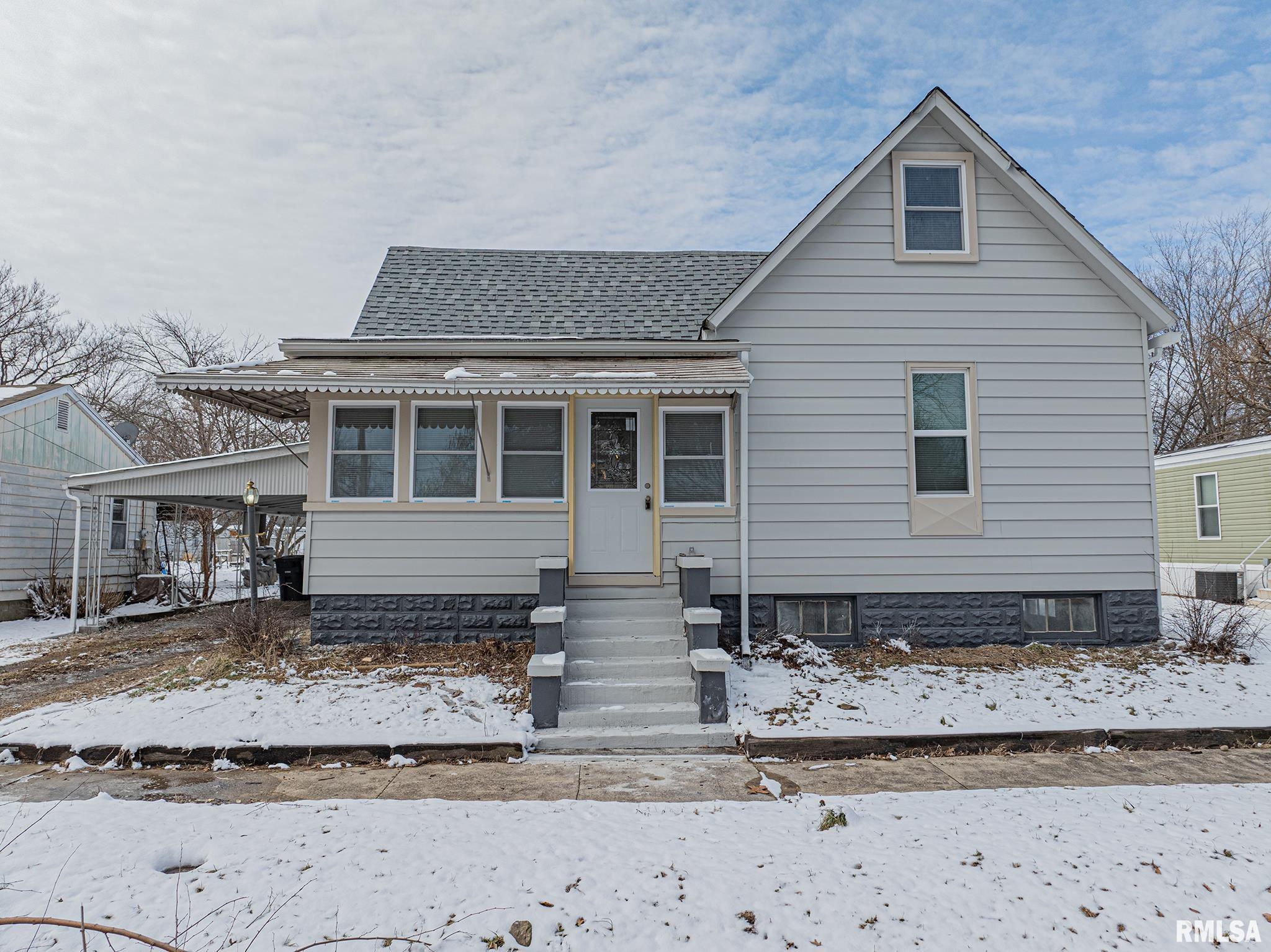 407 NW 6th Street, Fairfield, Illinois image 10