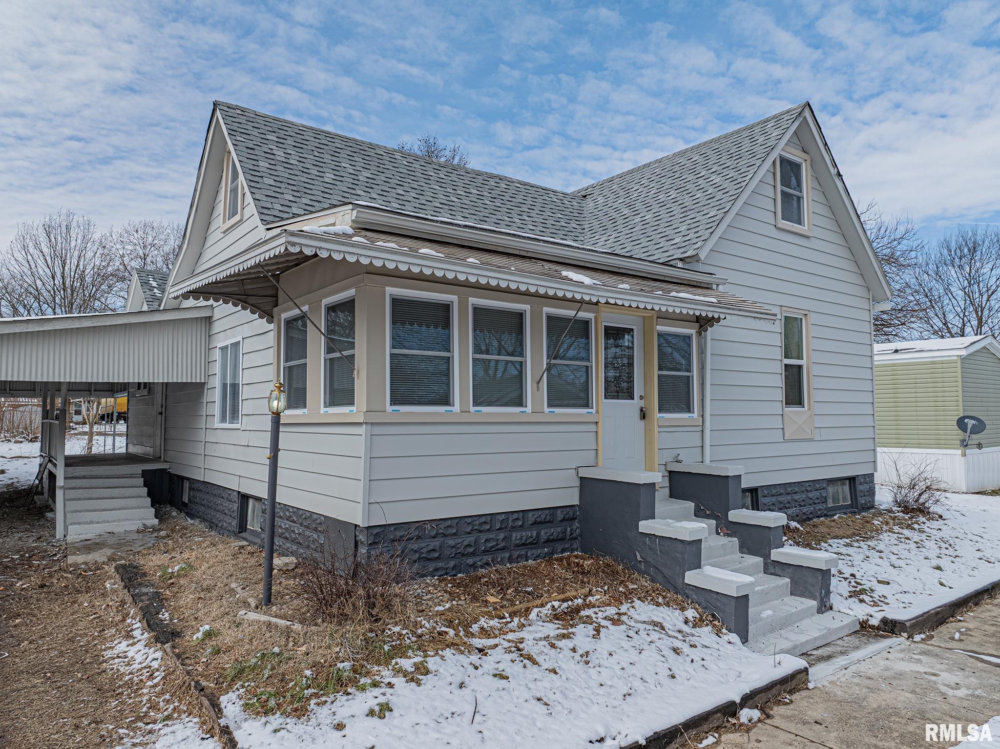 407 NW 6th Street, Fairfield, Illinois image 11