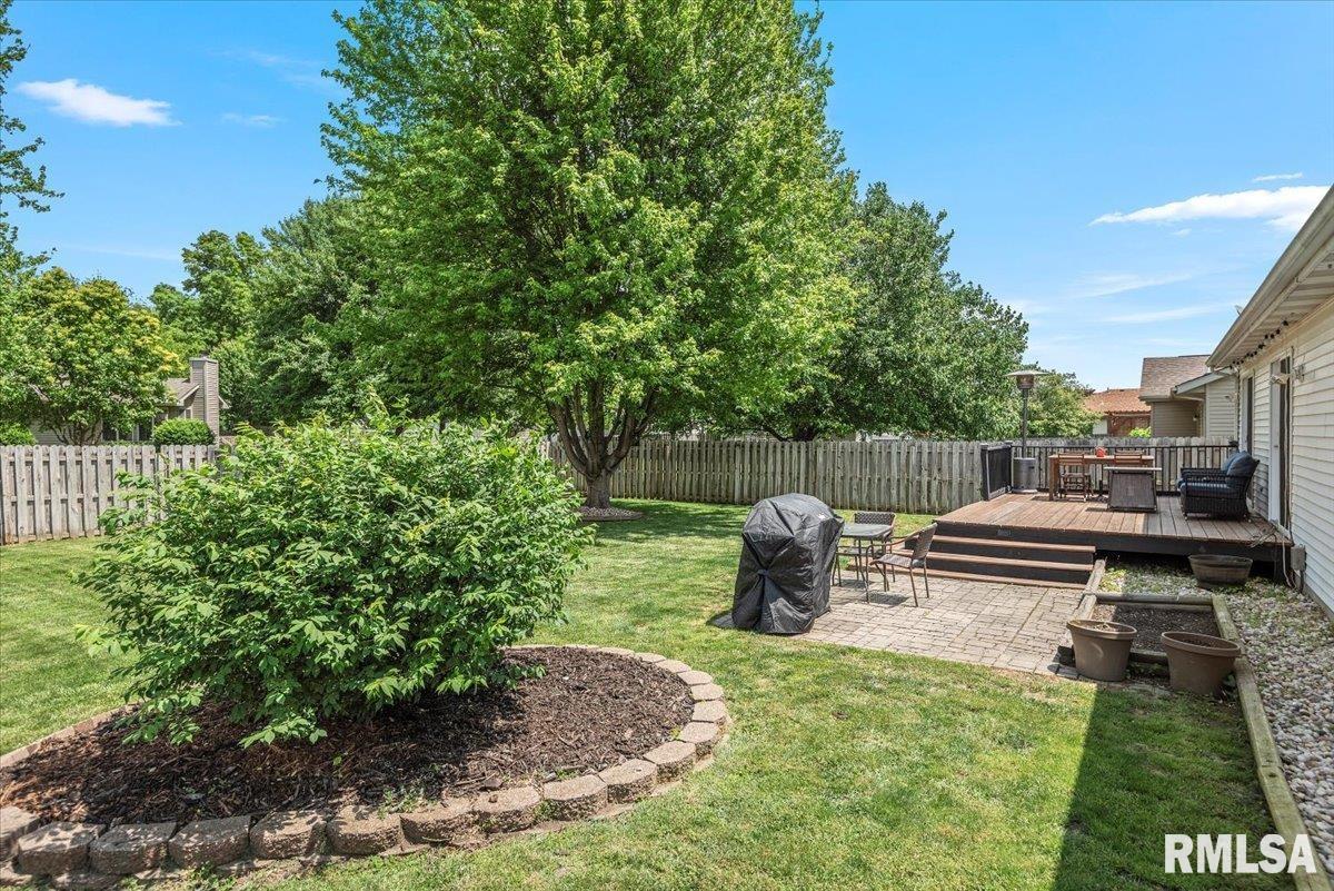 1215 Christopher Lane, Springfield, Illinois image 27
