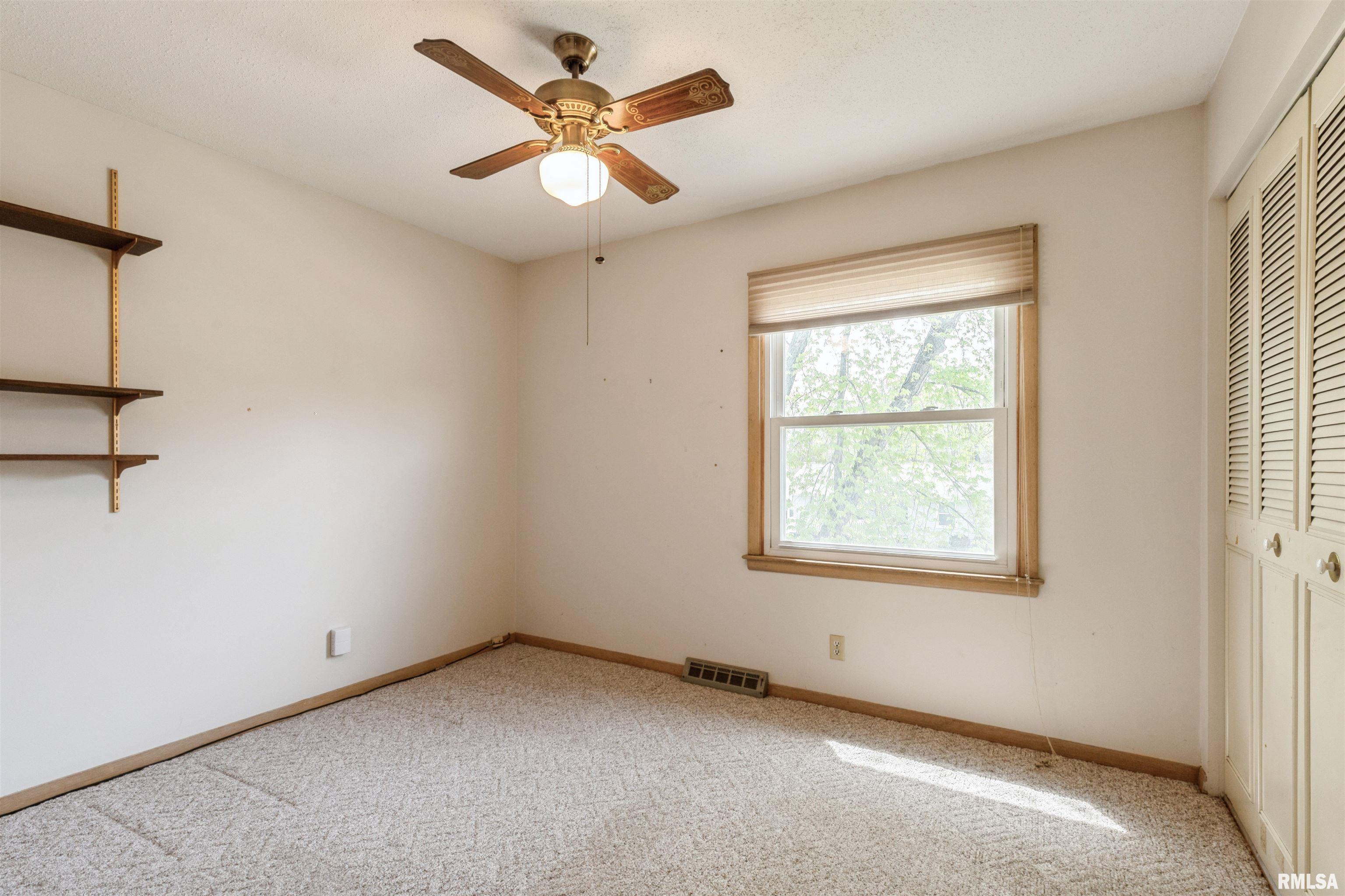 4733 20th Avenue, Moline, Illinois image 22