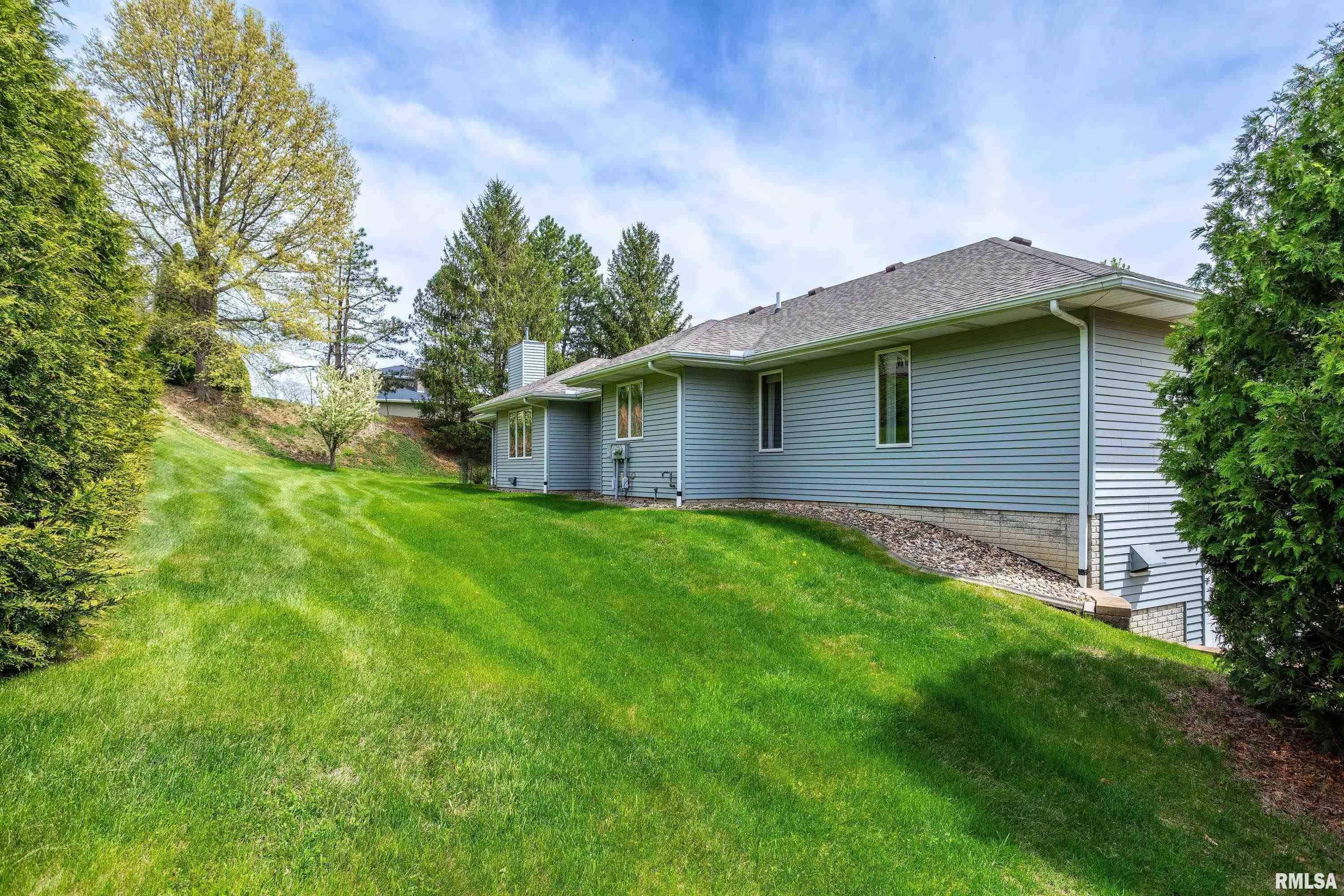 1 E Timberline Court, Blue Grass, Iowa image 49