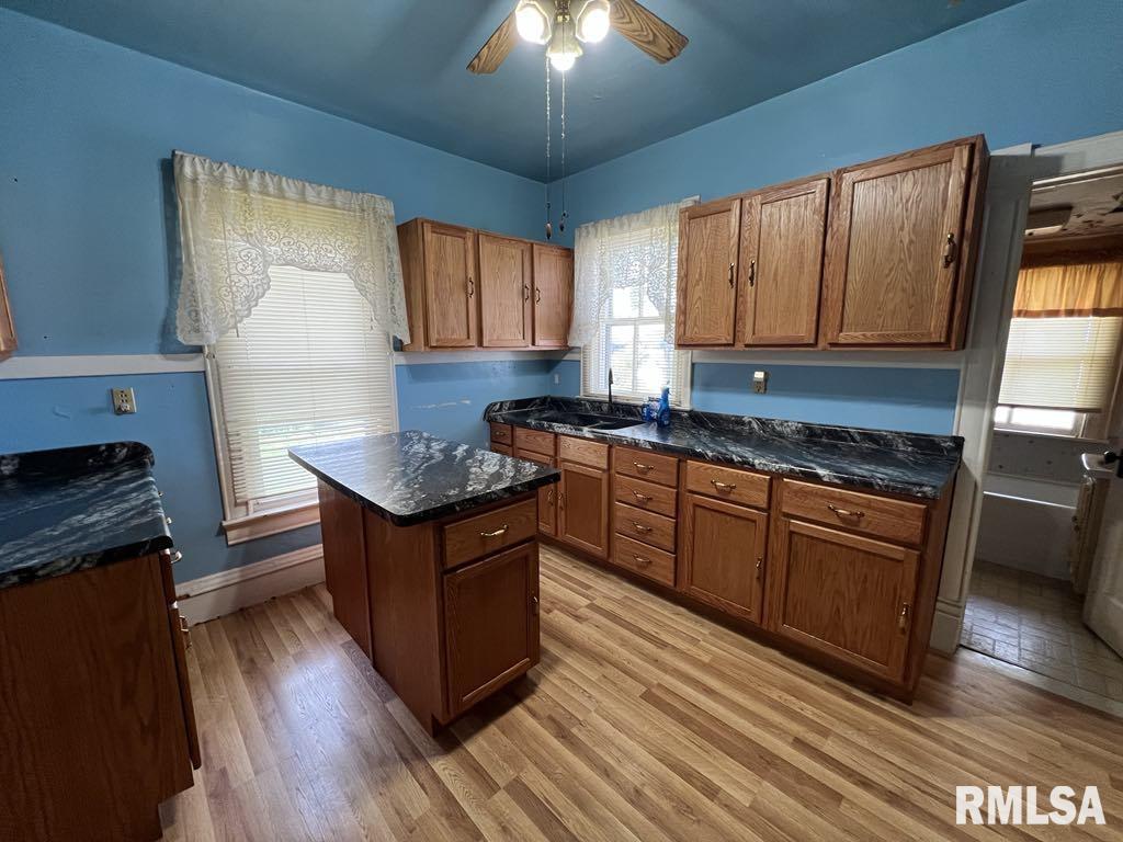 102 & 104 W 1st Street, Table Grove, Illinois image 12
