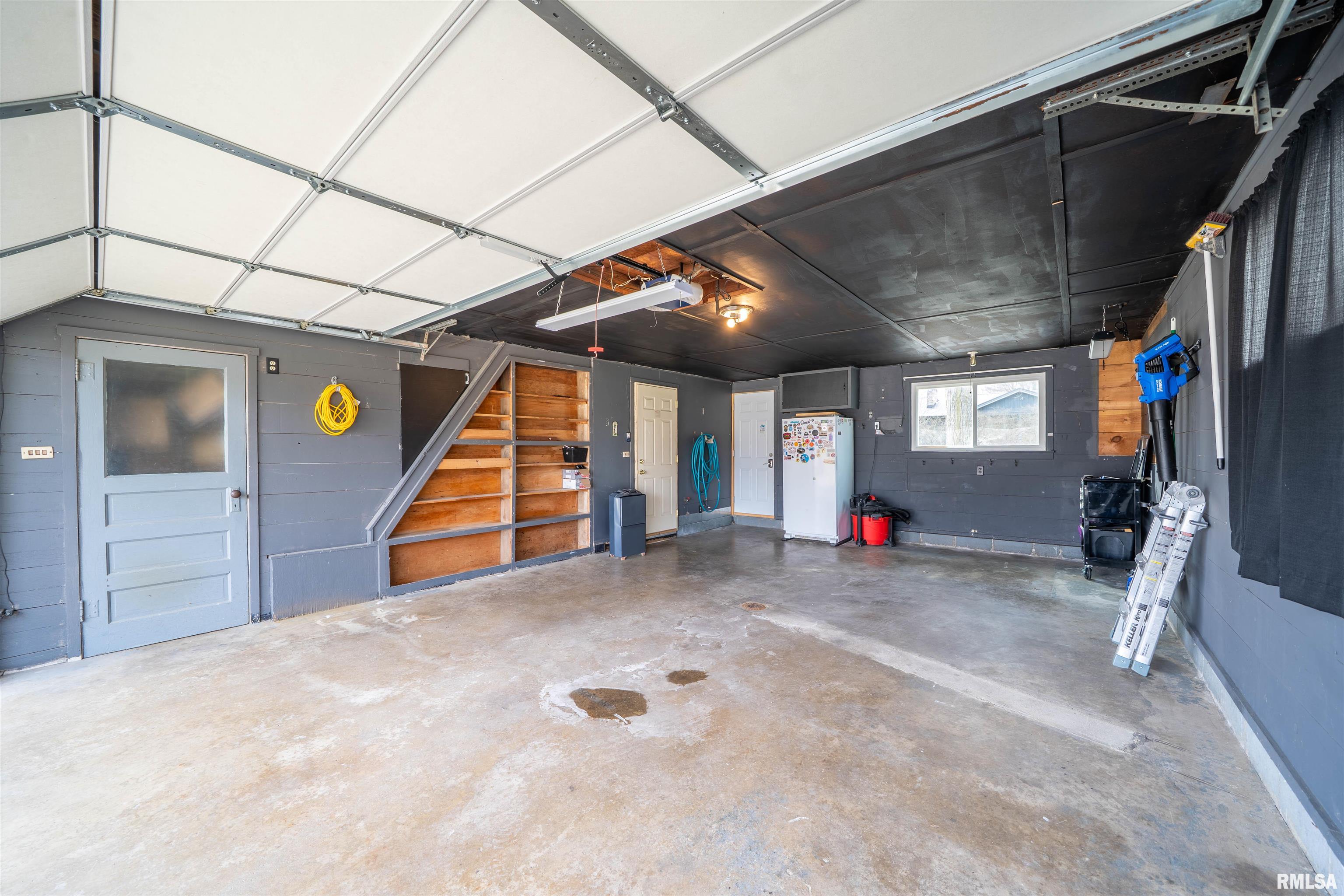 505 W Prairie Street, Roanoke, Illinois image 29