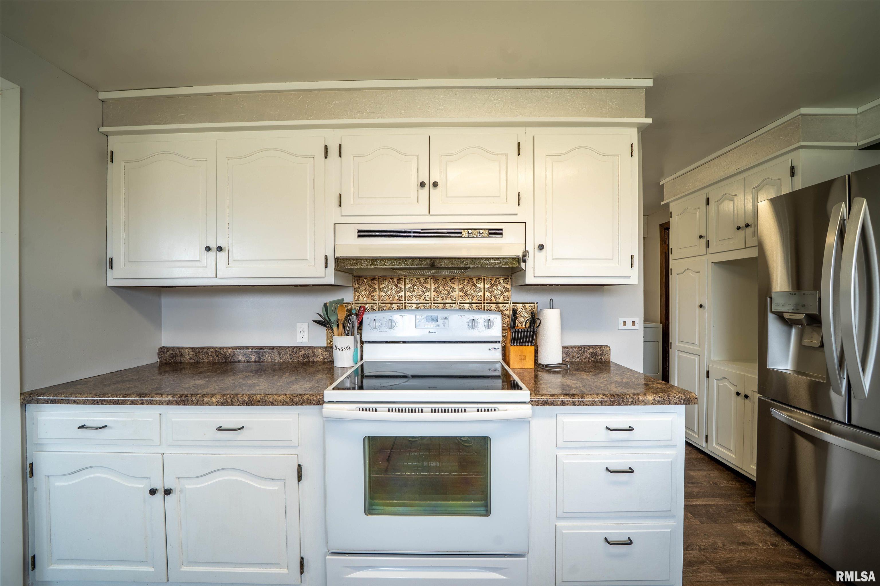 505 W Prairie Street, Roanoke, Illinois image 12