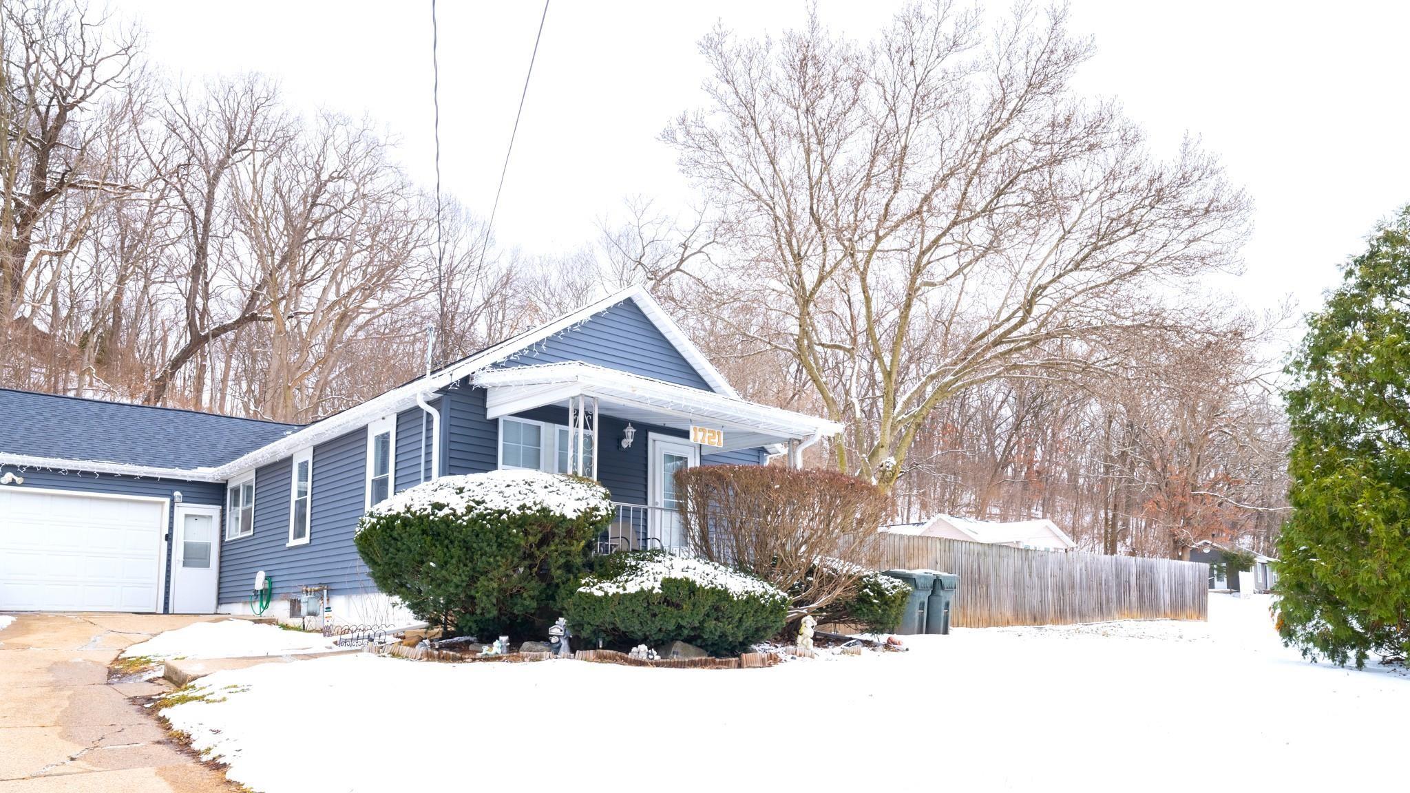 1721 Meadow Avenue, East Peoria, Illinois image 1