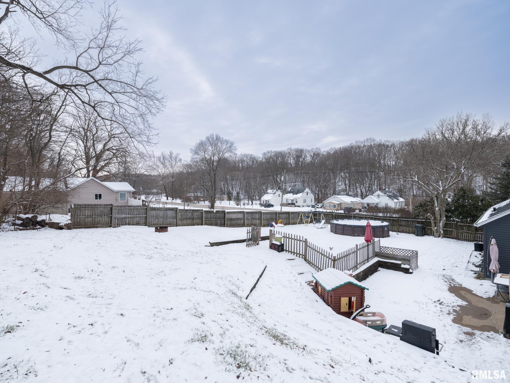 1721 Meadow Avenue, East Peoria, Illinois image 9