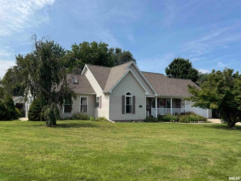 Homes For Sale - 101 S Dale Drive<br/> Mason County, Havana, IL 62644