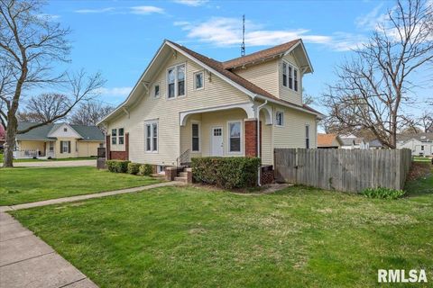 Photo of 445 S CLEVELAND Avenue, Greenview, IL 62642 (MLS # CA1042924)