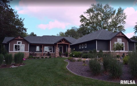 Homes For Sale - 5600 Iron Bridge Road<br/> Chatham, IL 62629