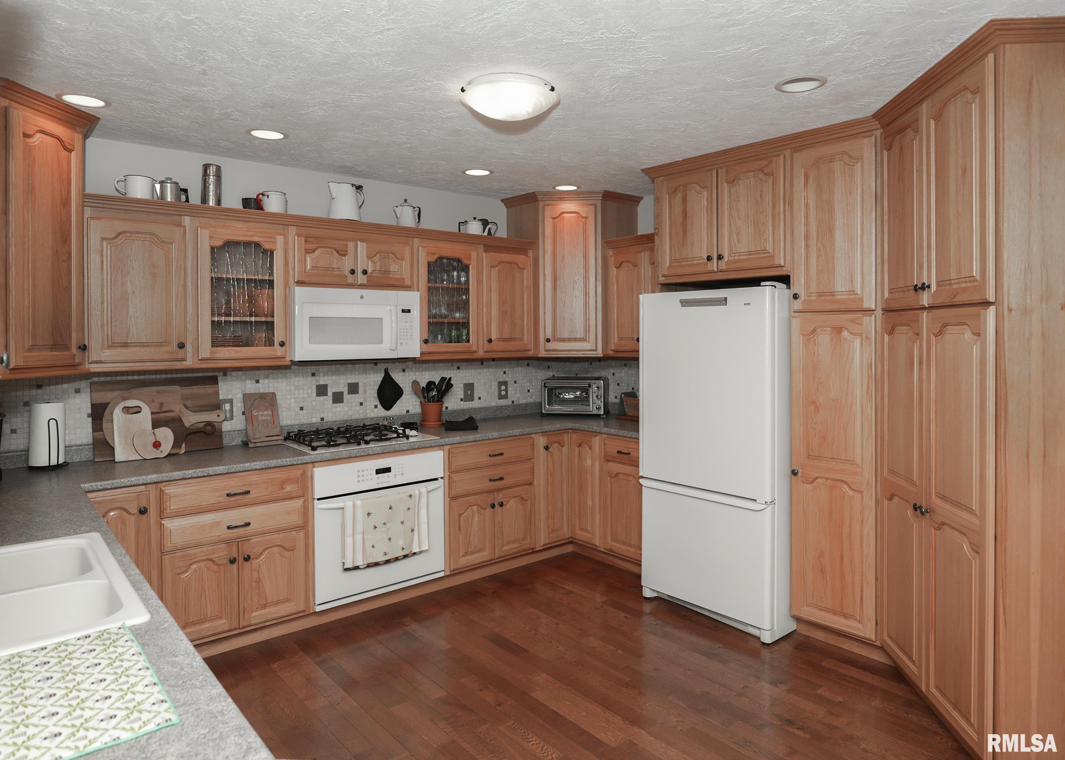 301 E Center Avenue, Rio, Illinois image 11