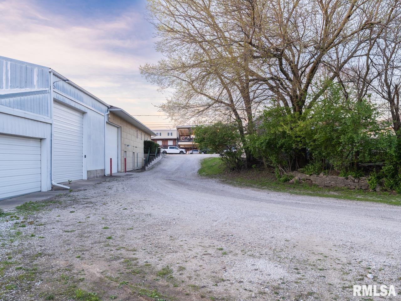 E Moneta Avenue, Peoria Heights, Illinois image 14