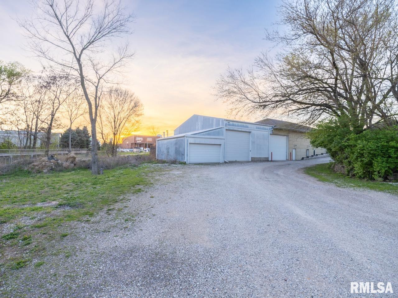 E Moneta Avenue, Peoria Heights, Illinois image 13