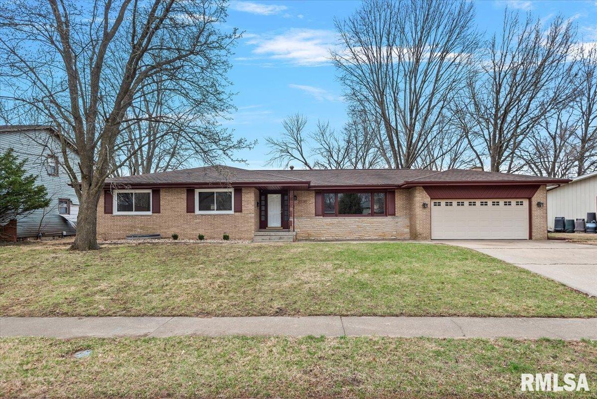 2116 Trowbridge Road, Springfield, Illinois image 1